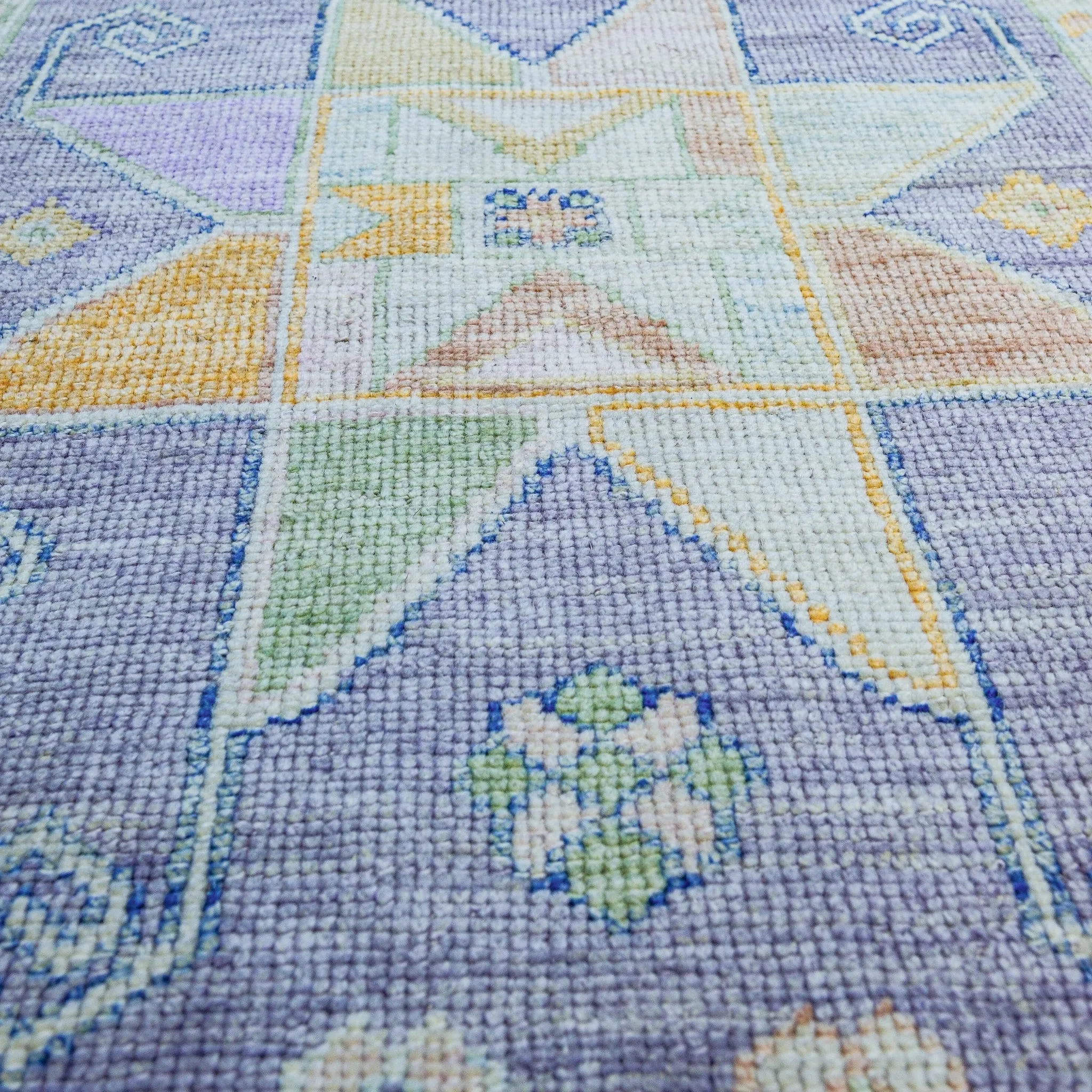 15489 Handwoven Rug 2’7x12