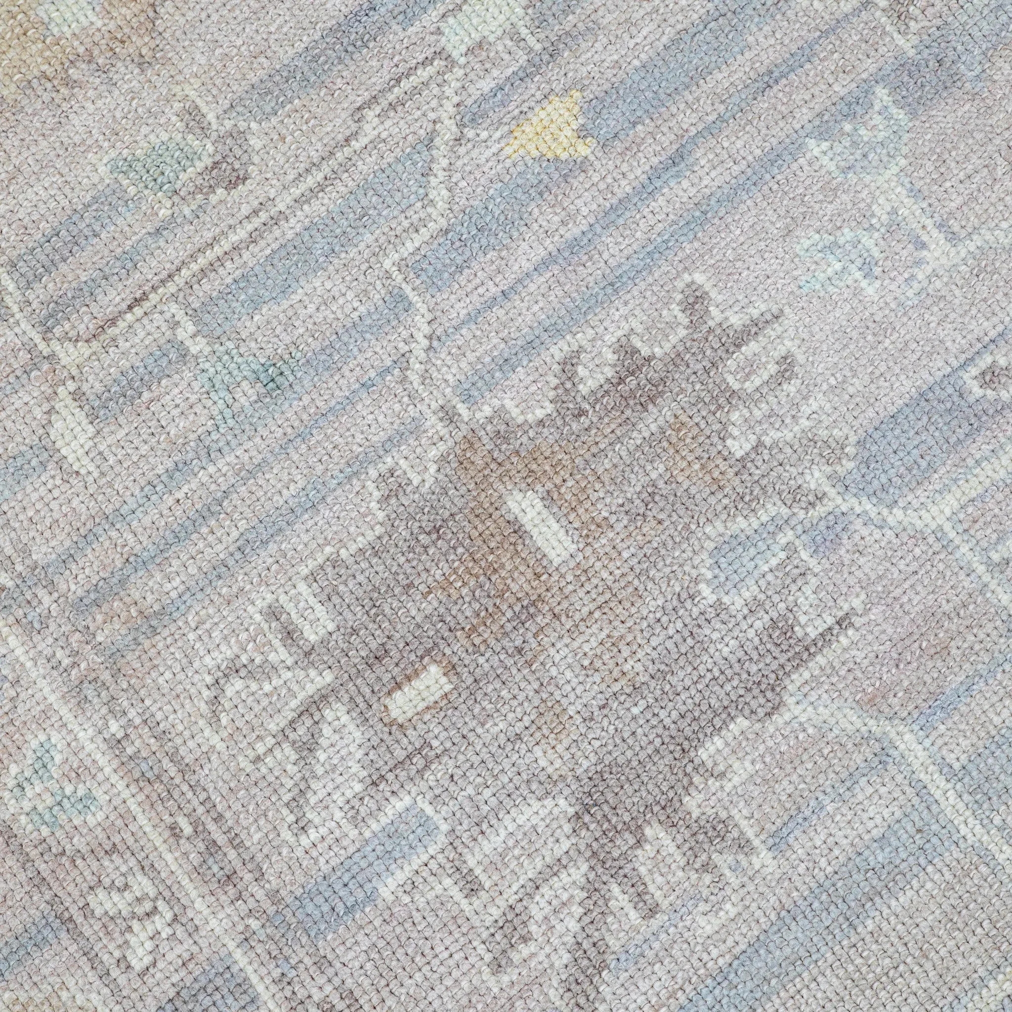 16306 Handwoven Rug 8’3x10’1