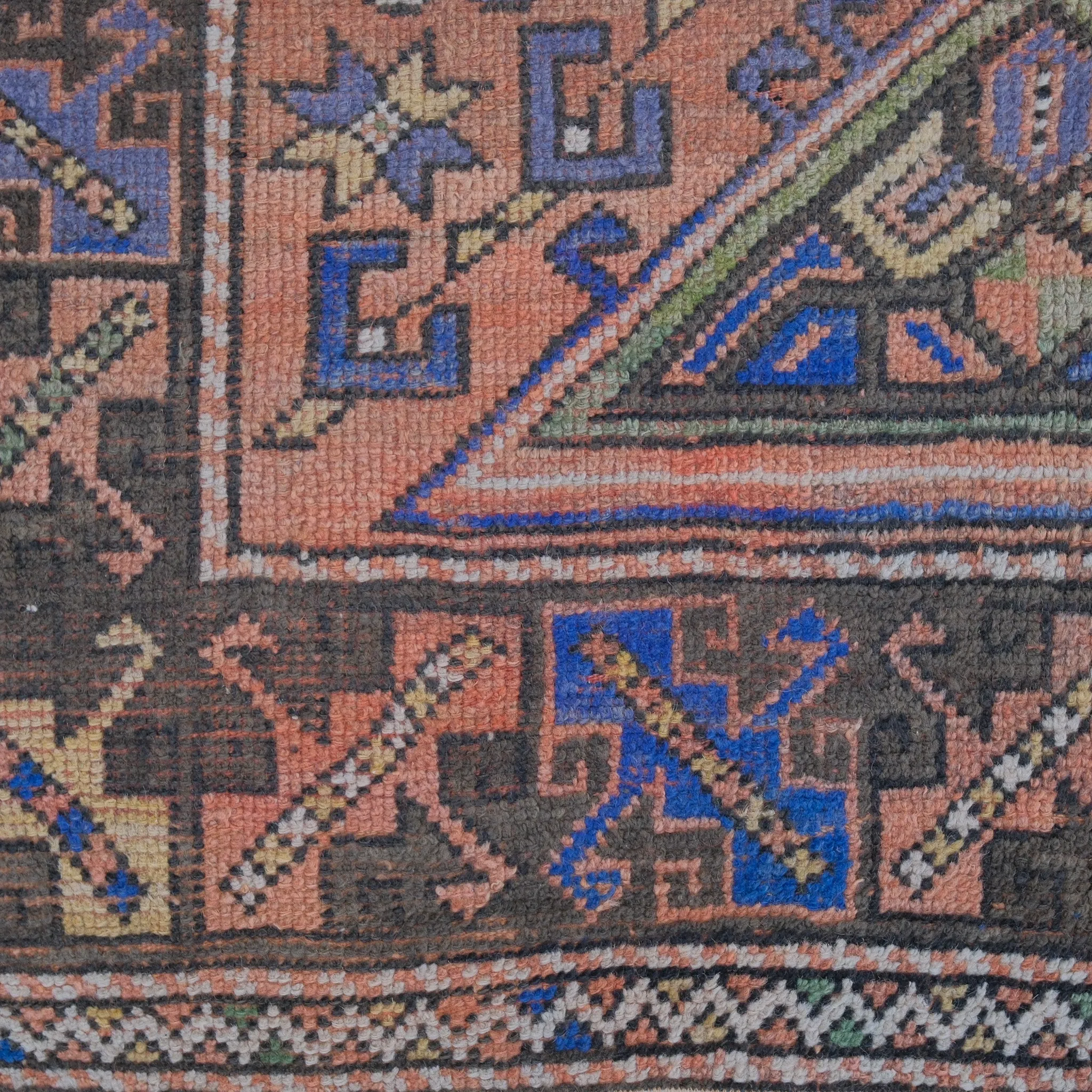 7183 Handwoven Vintage Rug 4x5'11
