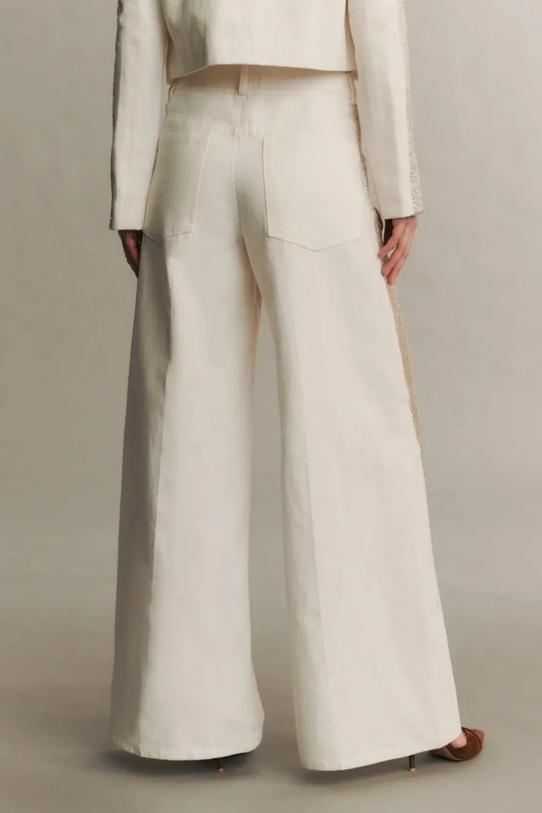 Almost Famous | White