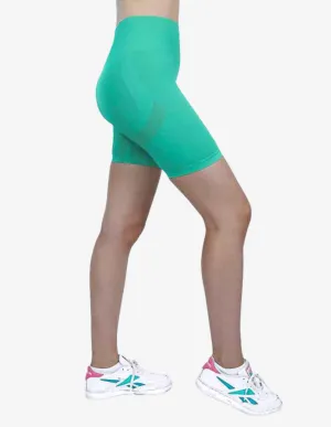 Arise Scrunch Shorts - Green