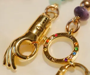 AUMAROGEMS Blessing Hand Clasp