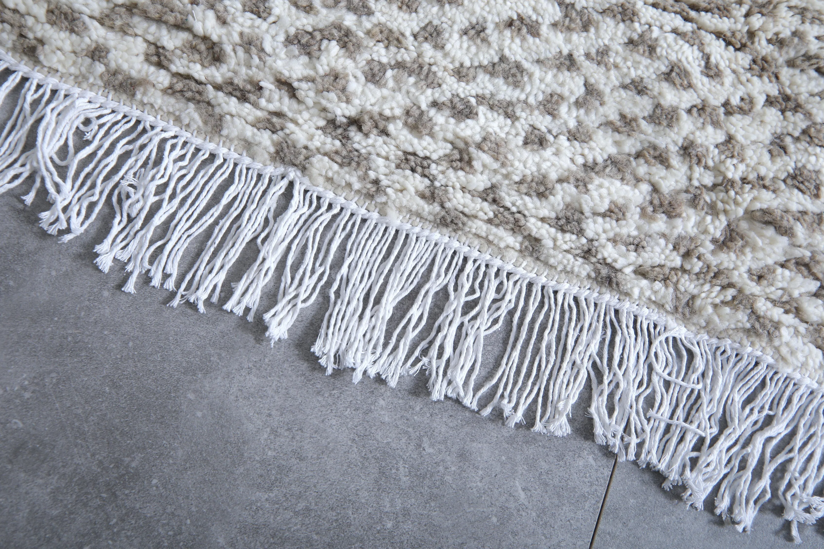 Beni ourain dots Rug - Custom Berber Rug - Wool rug morocco