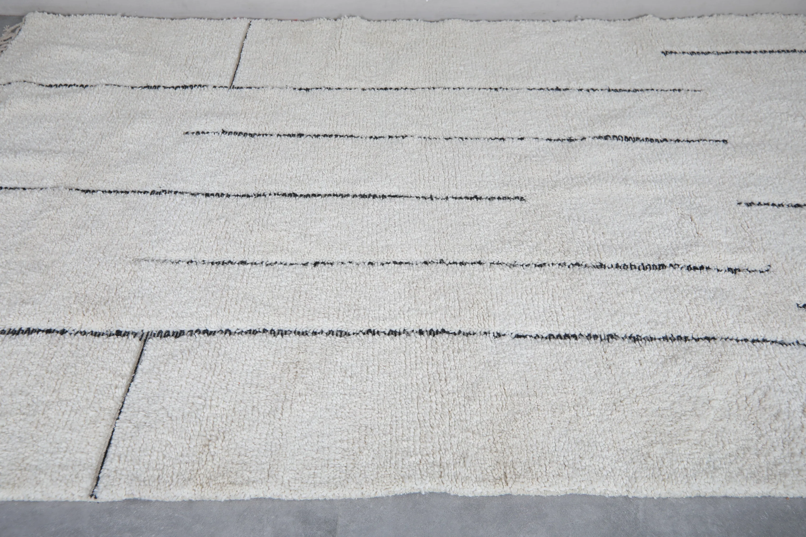 Beni Ourain rug - Berber handmade rug custom