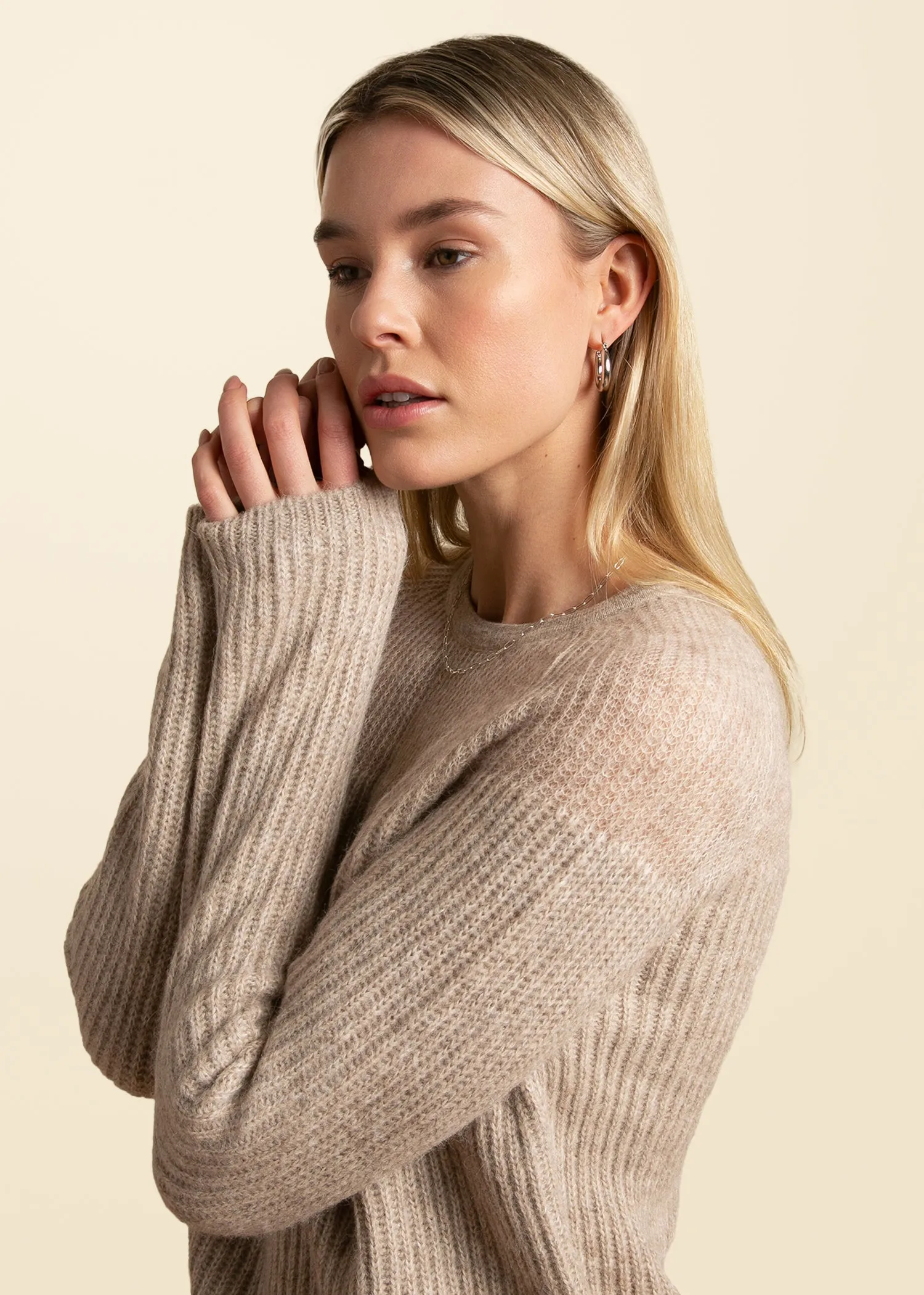 CAMILLE SWEATER