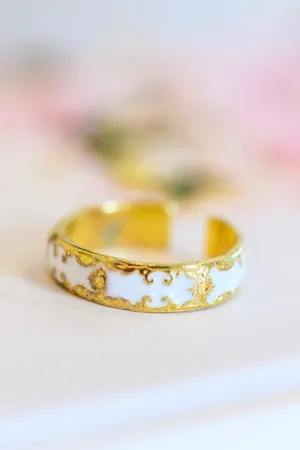 Carolina Hand Crafted White Pattern Ring
