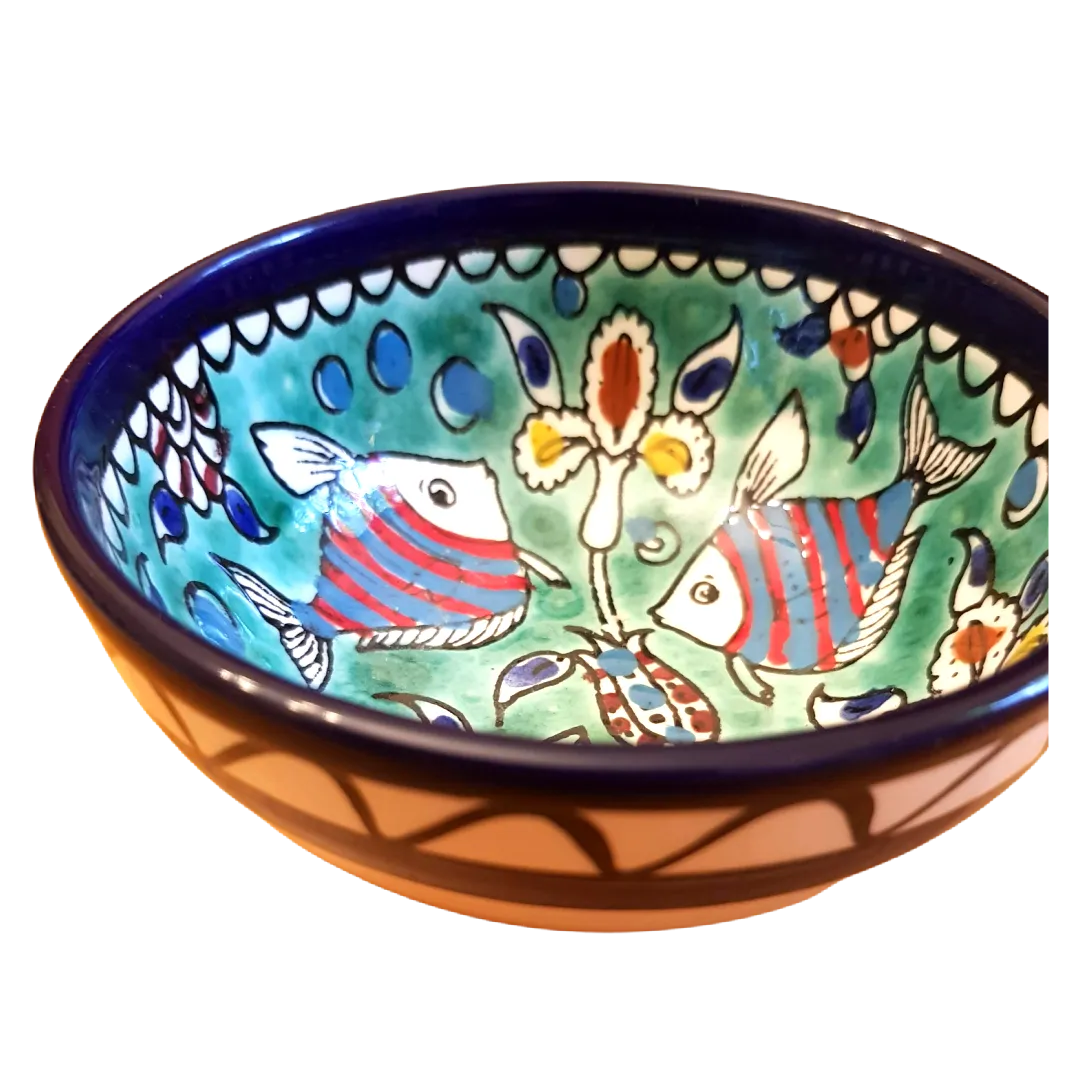 Ceramic bowls for serving or decoration. 14 cm