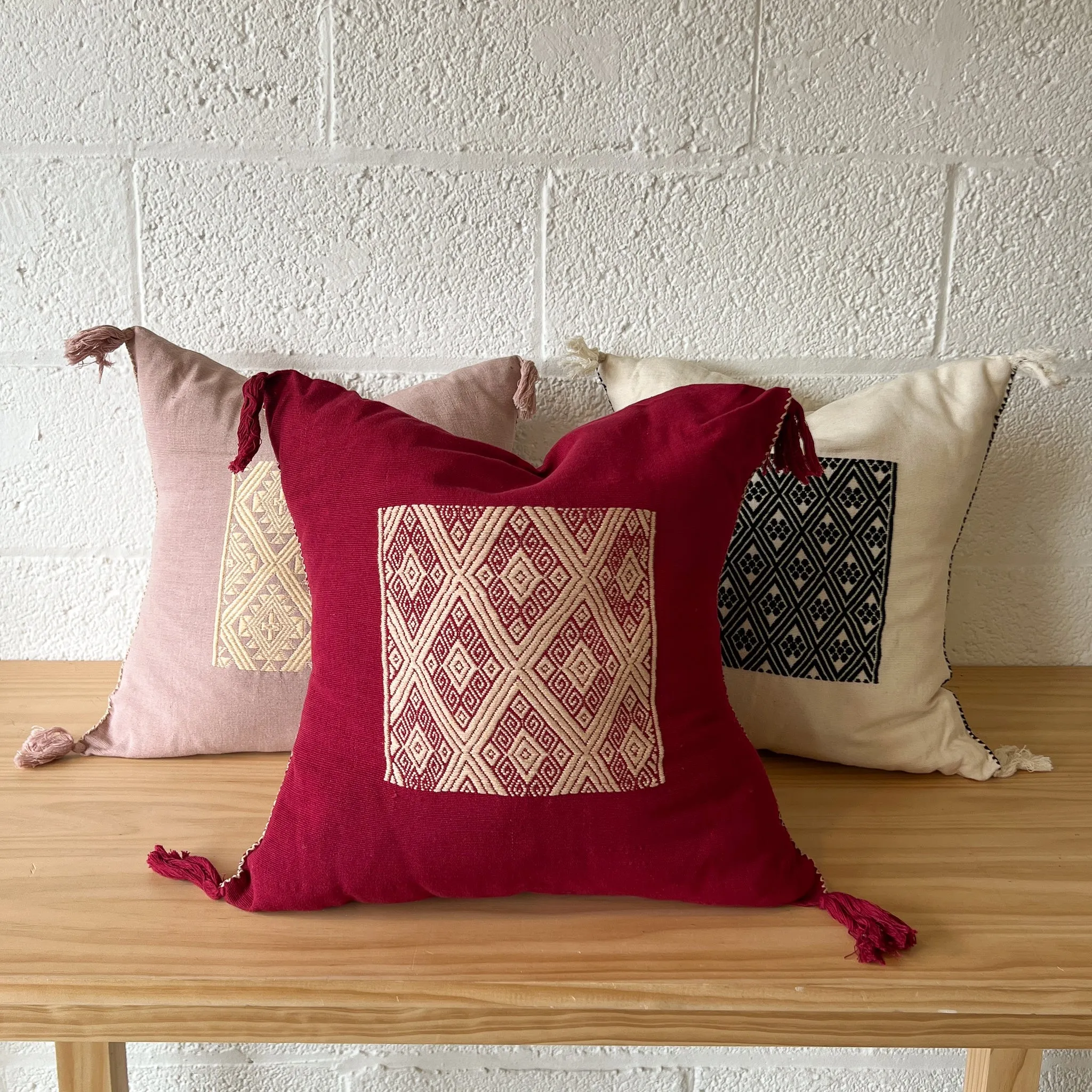 Chiapas Brocade Pillow № 2
