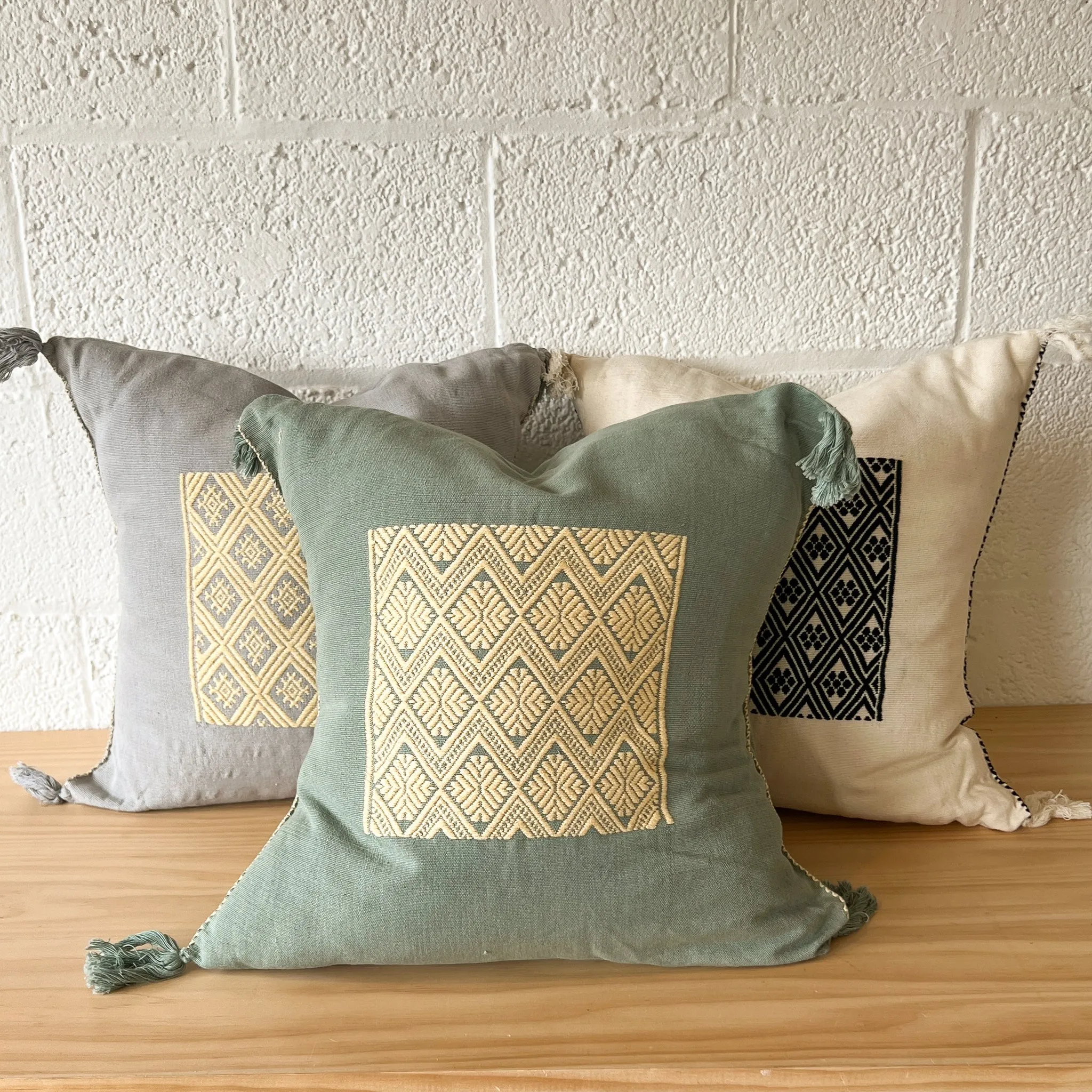 Chiapas Brocade Pillow № 5