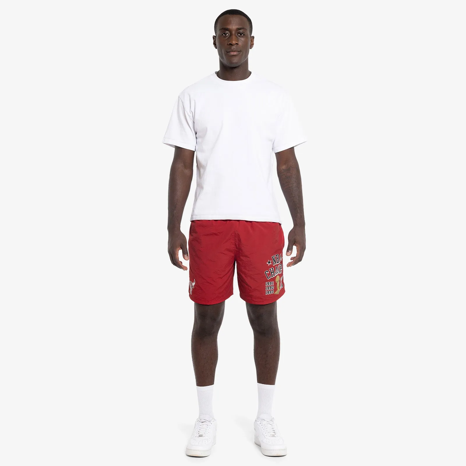 Chicago Bulls Heritage NBA Champs Woven Shorts - Red