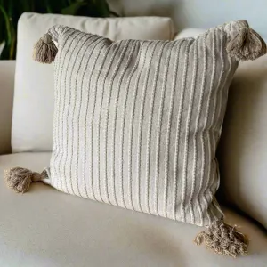 Cotton Tassel Pillow № 1