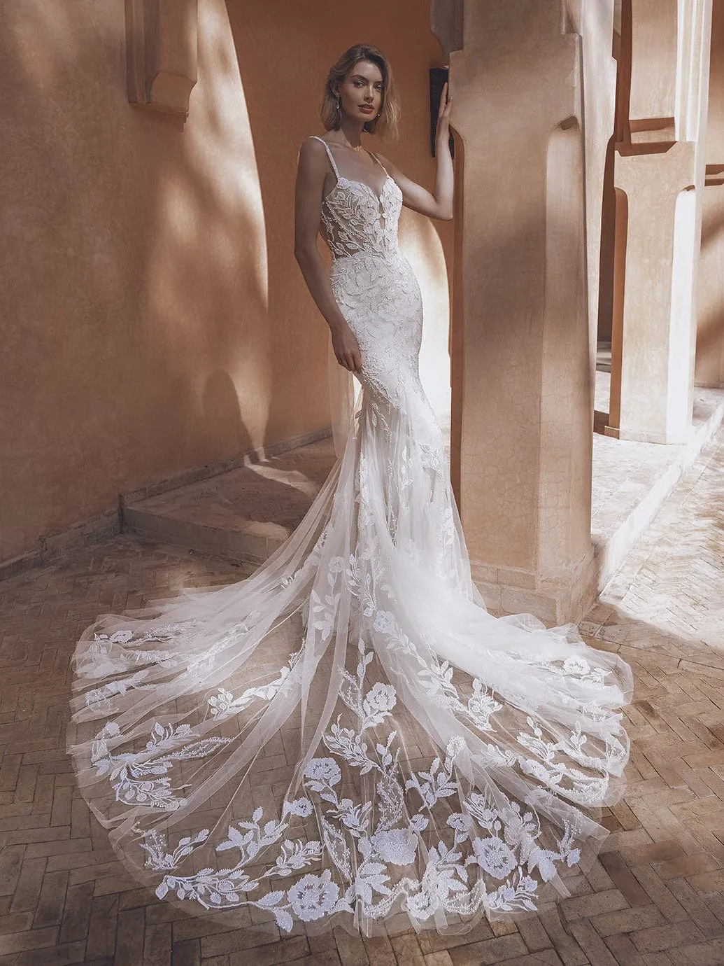 Enzoani: Ursuline (Clearance)