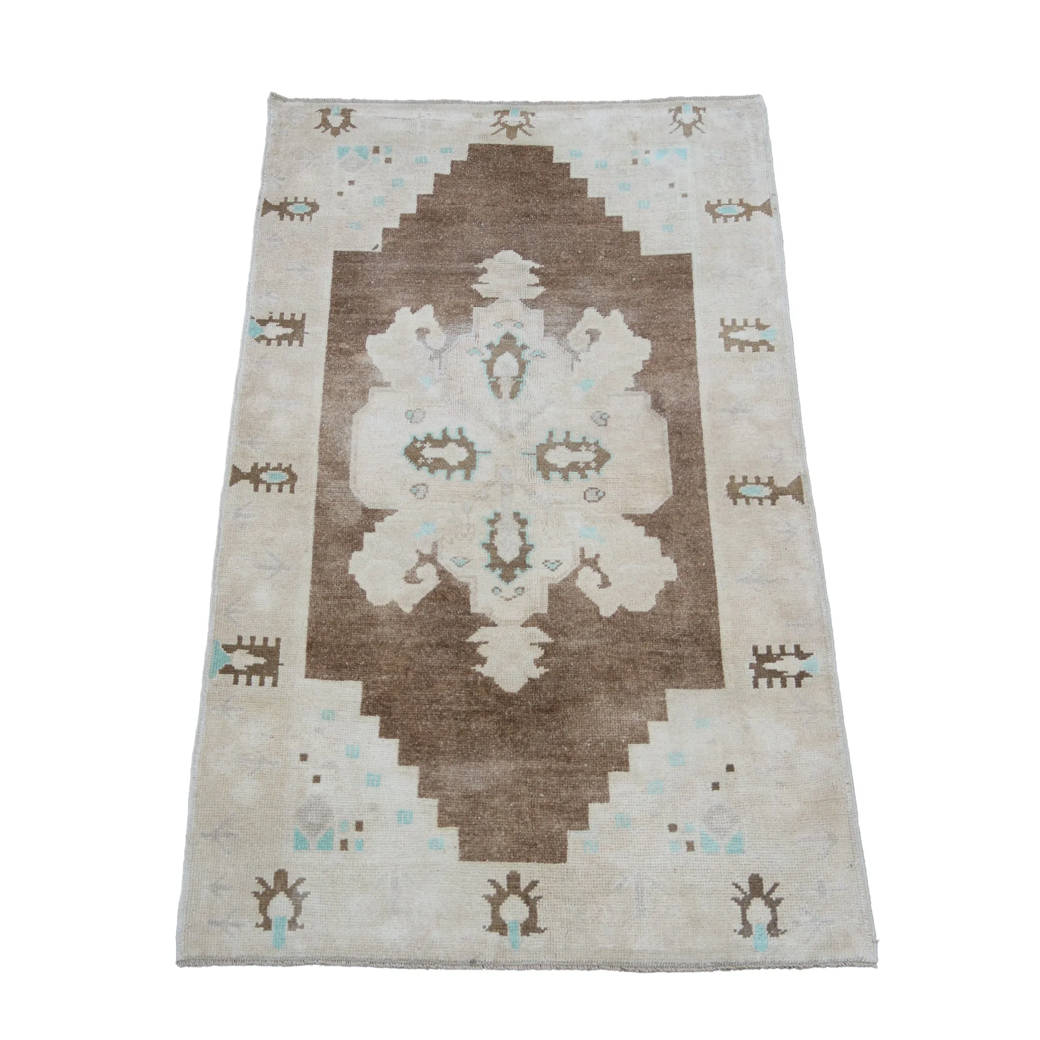ER09 Handwoven Vintage Rug 3'4x6'8
