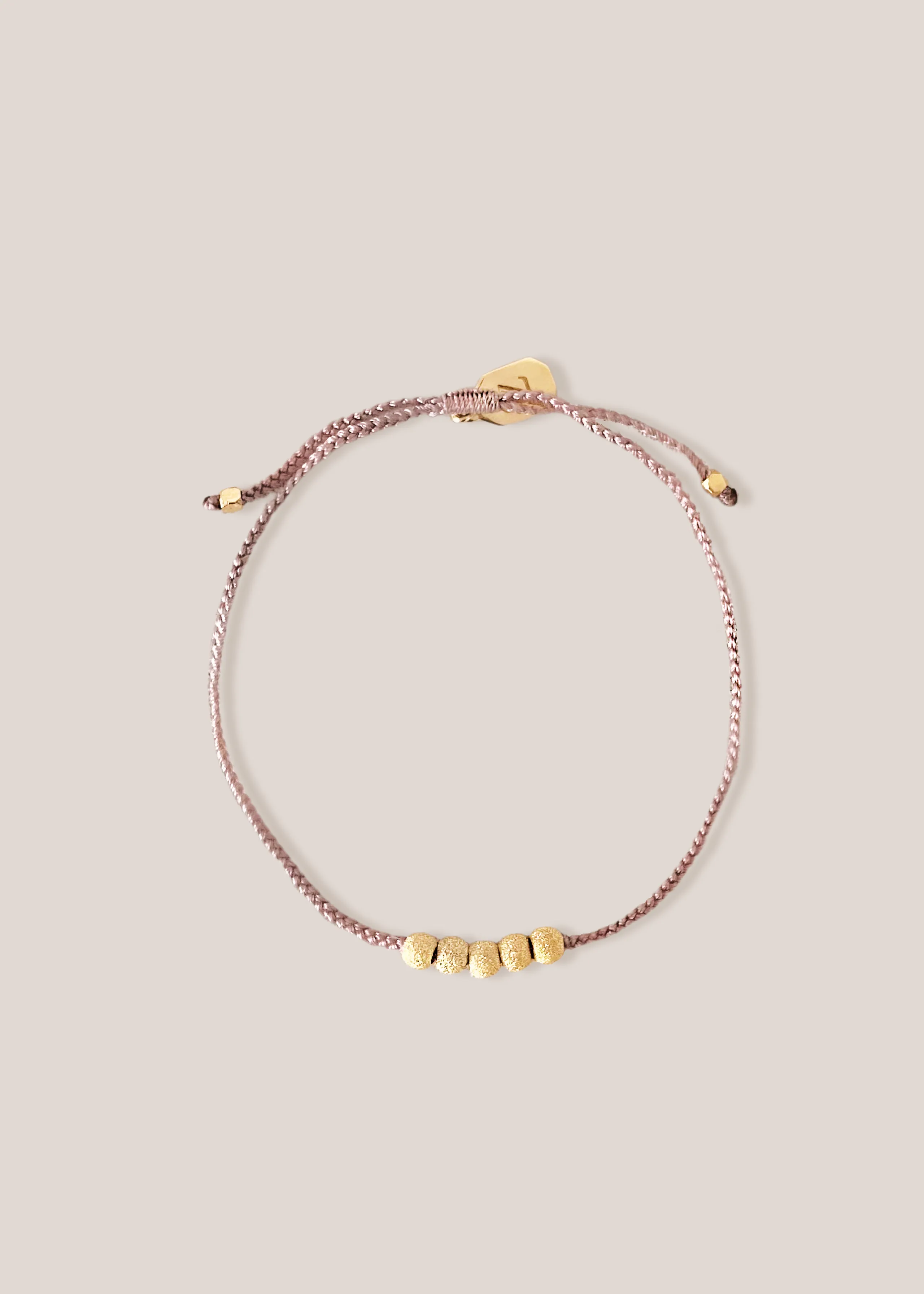 Essence Silk Bracelet / gold