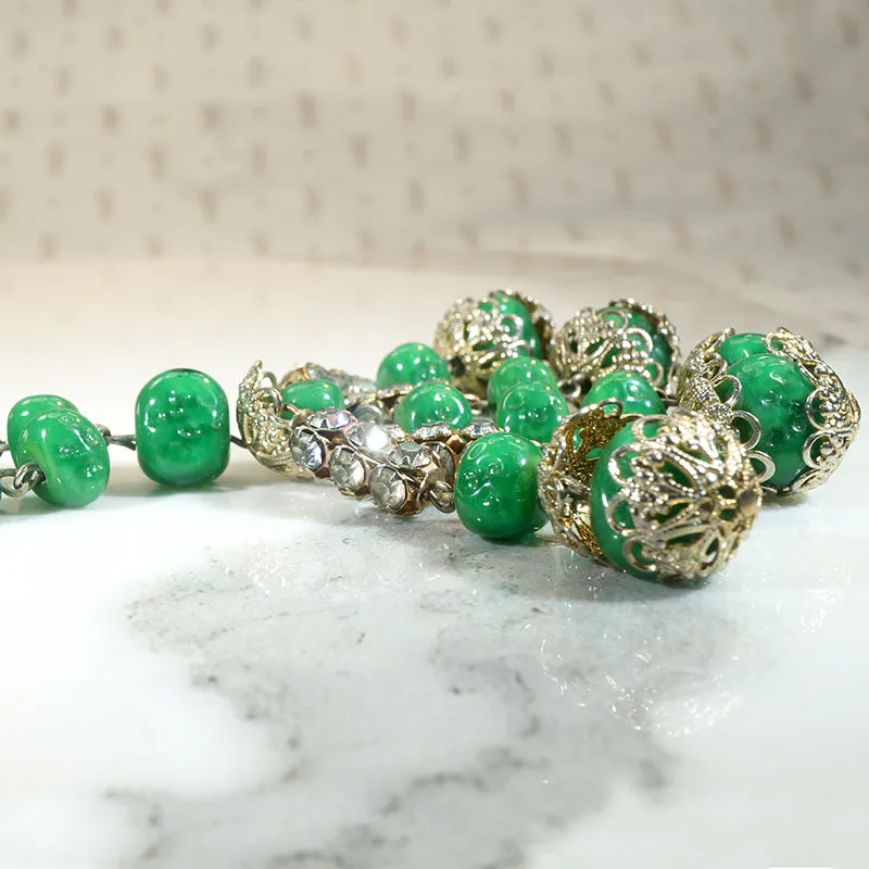 Fascinating Vamp's Arsenic Green Beaded Sautoir