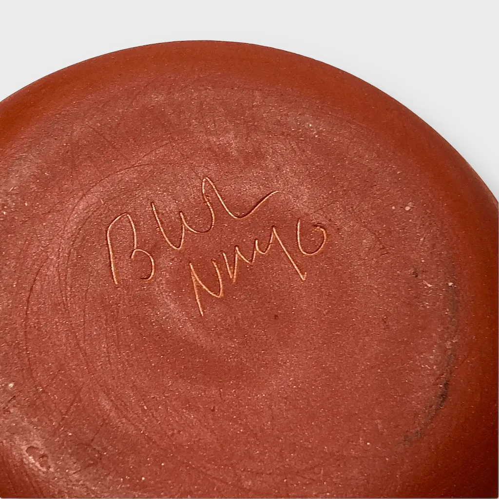 Handmade Indian Native Navajo Clay Etched Small Brown Bear Design Narrow Hole Oval Shape Pottery