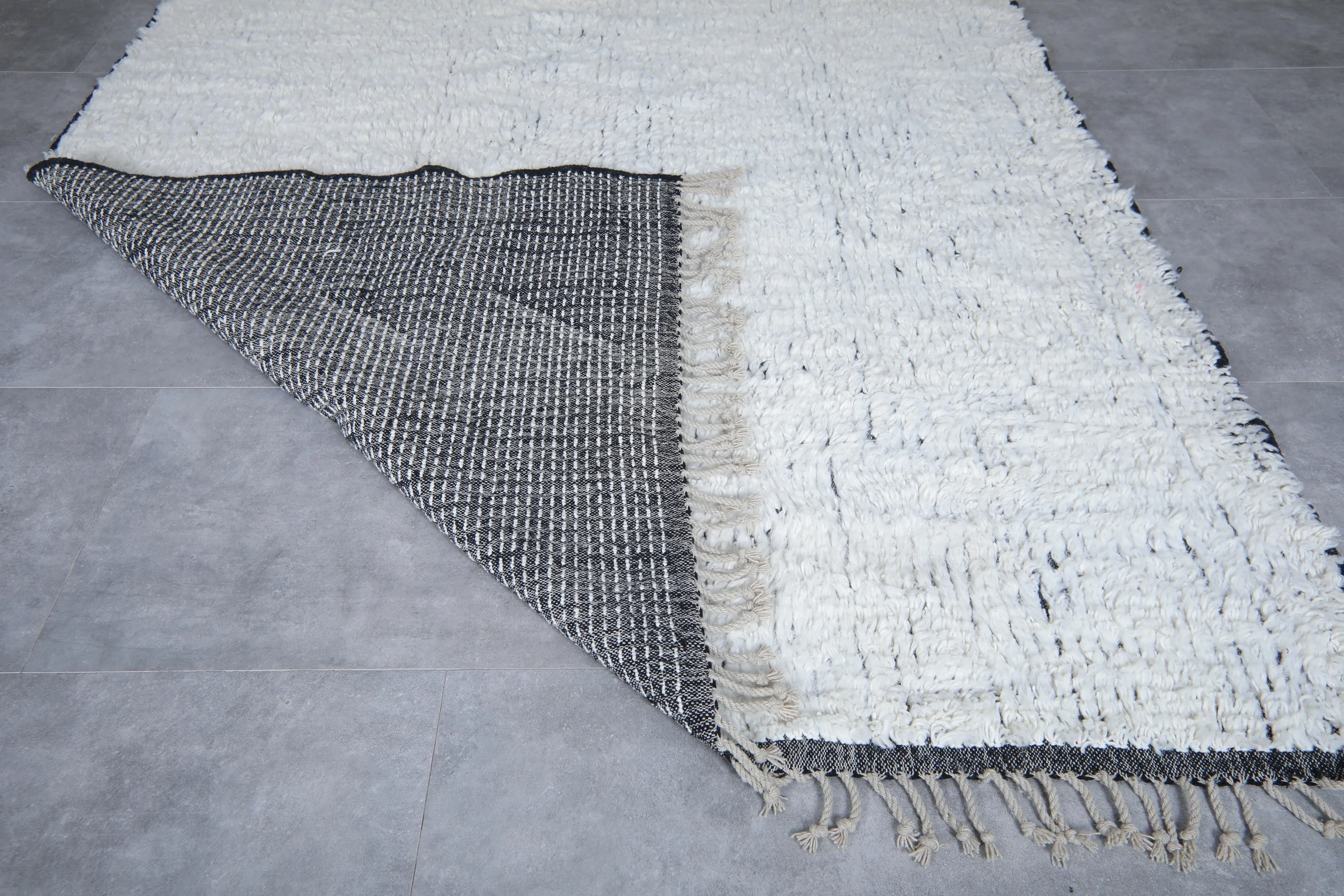 Handmade rug - High atlas rug - Custom Moroccan rug