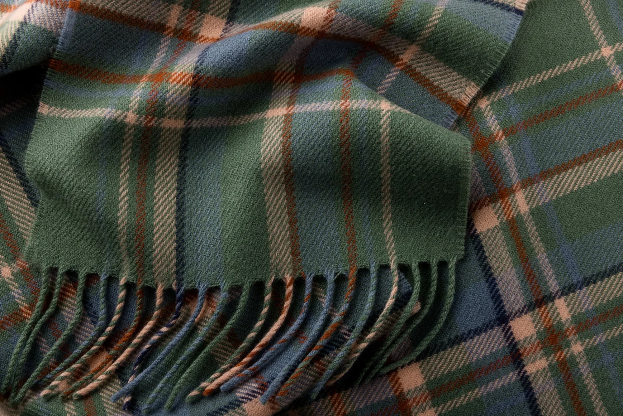 Heritage Tartan Scarf: Highlands at Dawn
