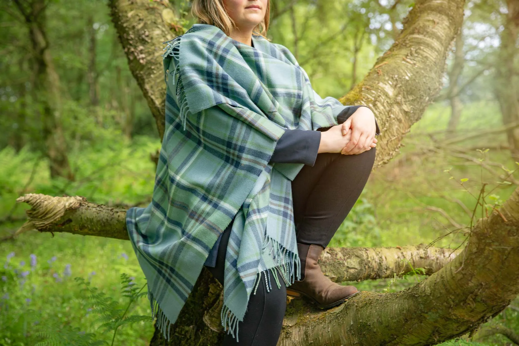 Heritage Tartan Serape: Beech Dappled Skies
