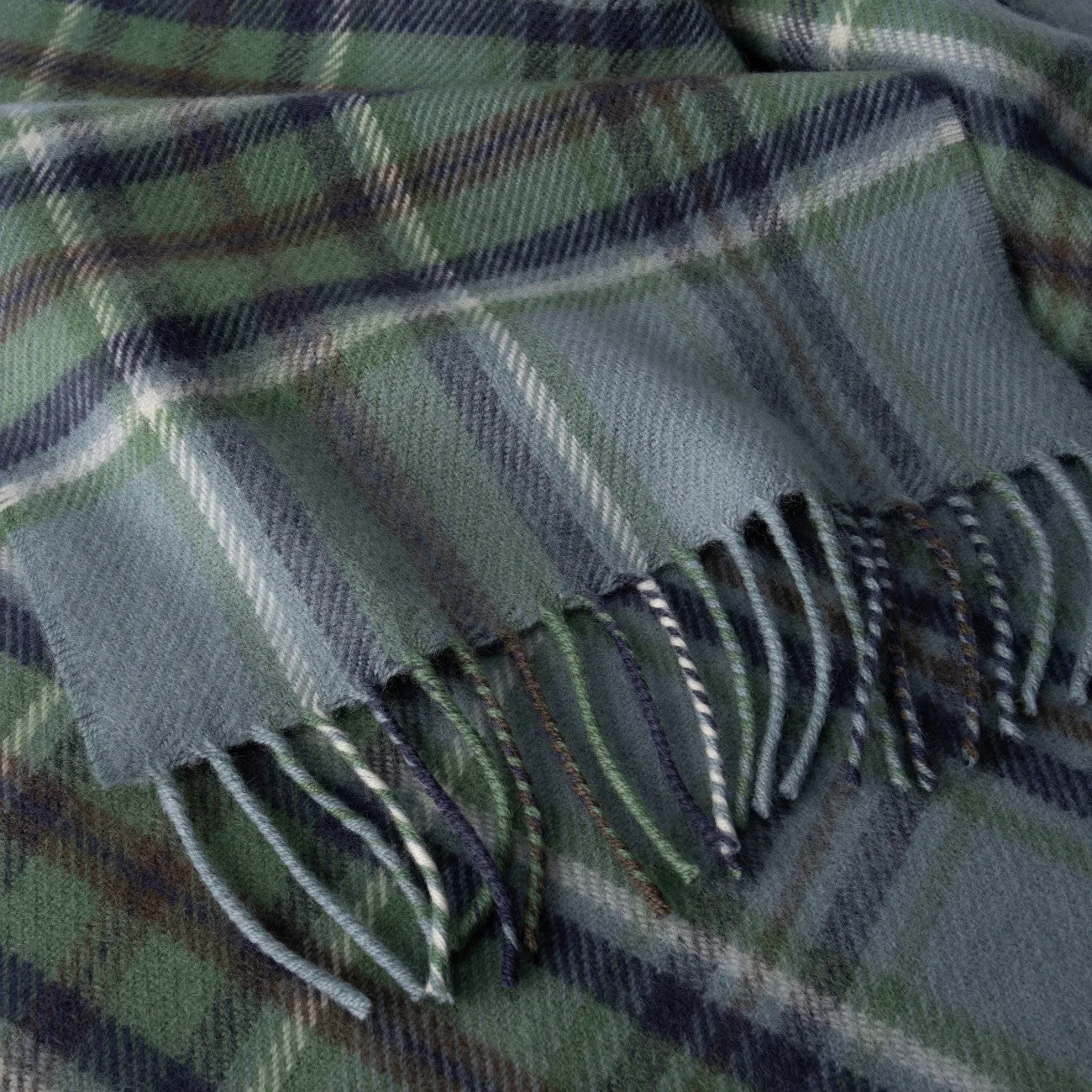 Heritage Tartan Shawl: Beech Dappled Skies