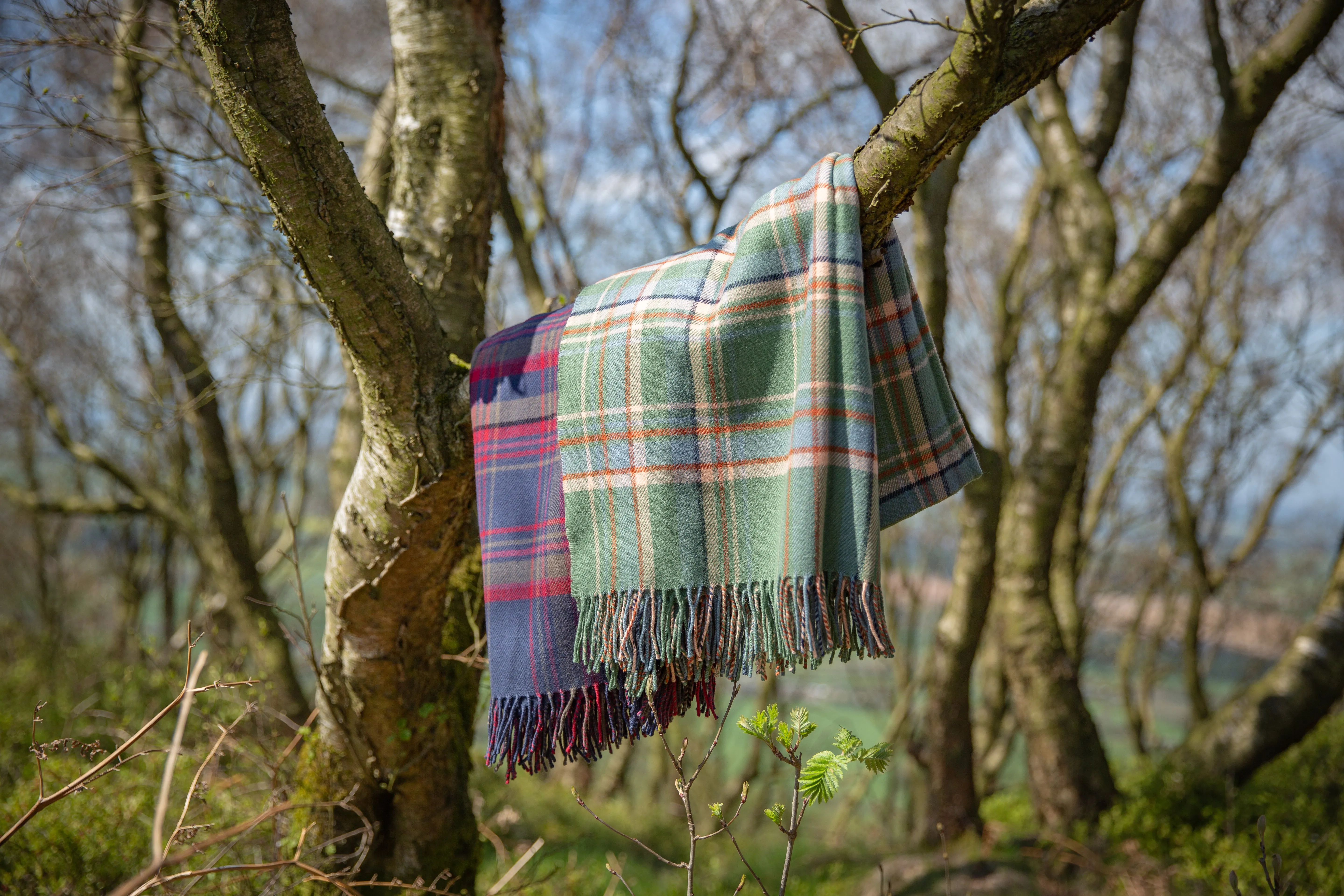 Heritage Tartan Throw: Highlands at Dawn