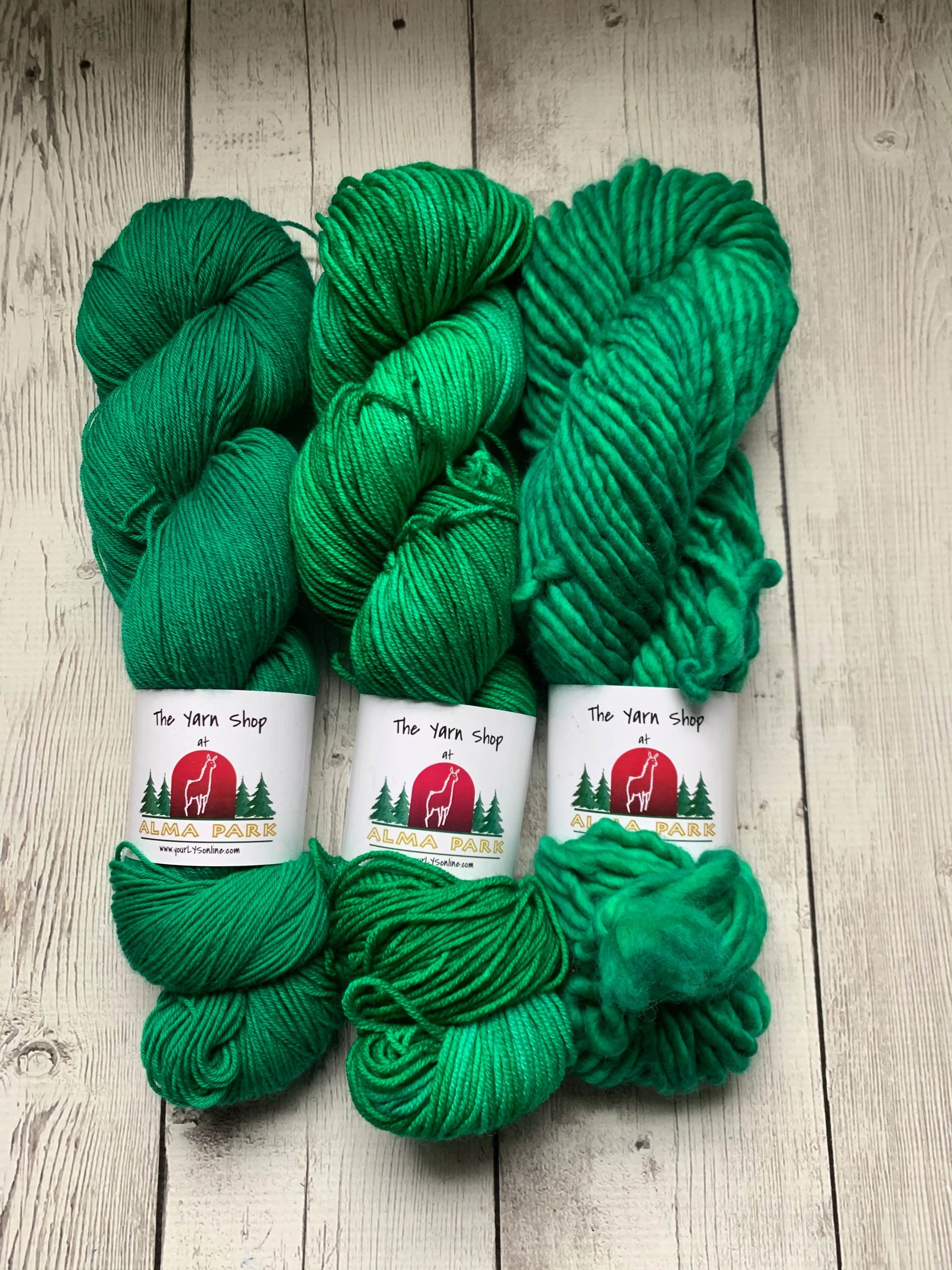 HOLLY JOLLY GREEN -  Semi-Solid  - Multiple Weights - RTS