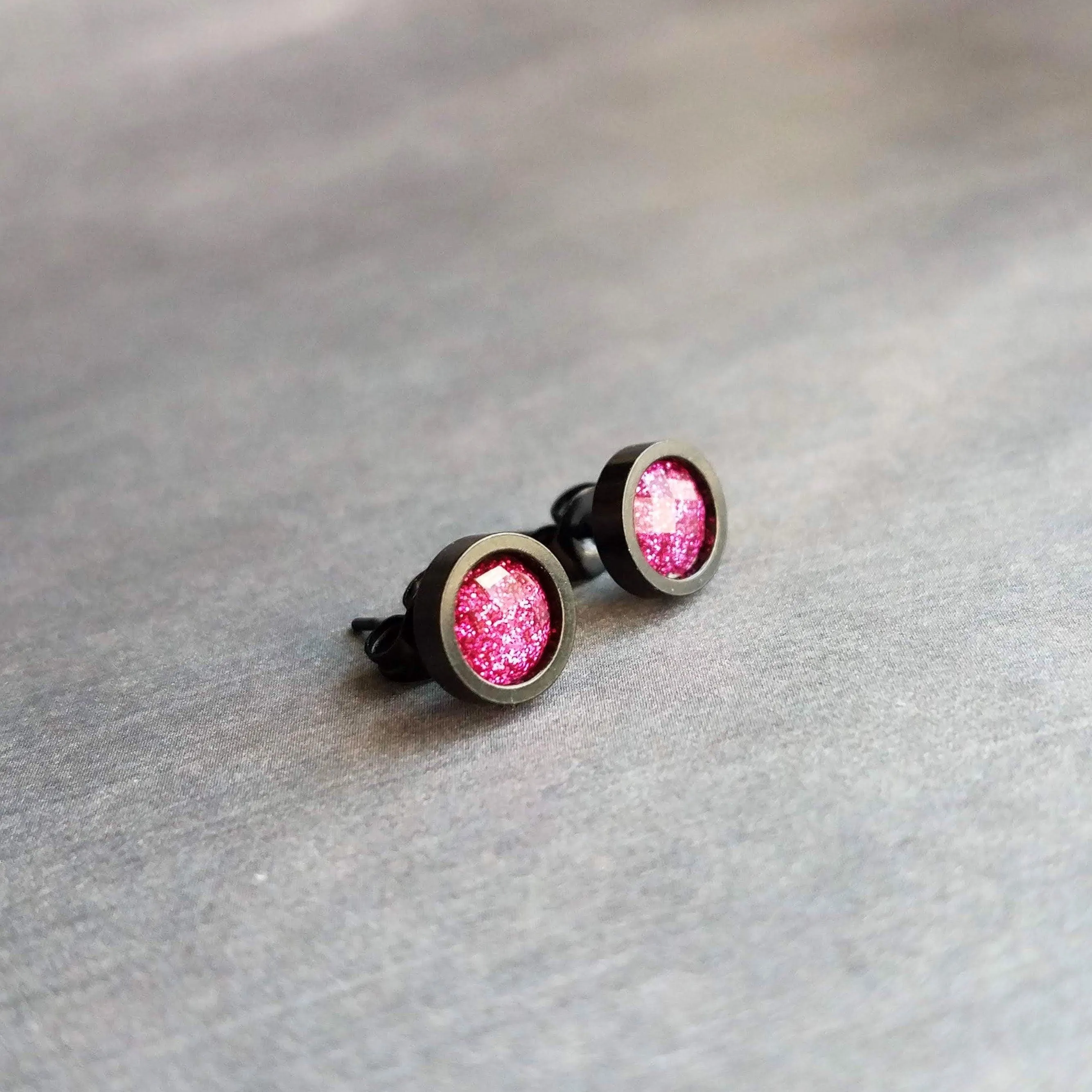 Hot Pink Gold Stud Earrings, gold fuchsia stud earring, hot pink earrings, little gold earring, fuchsia earring pink glitter stainless steel