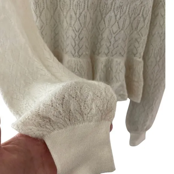 Intermix‎ Cottage Alpaca Blend Delicate Ruffled Sweater in Cream Size Large