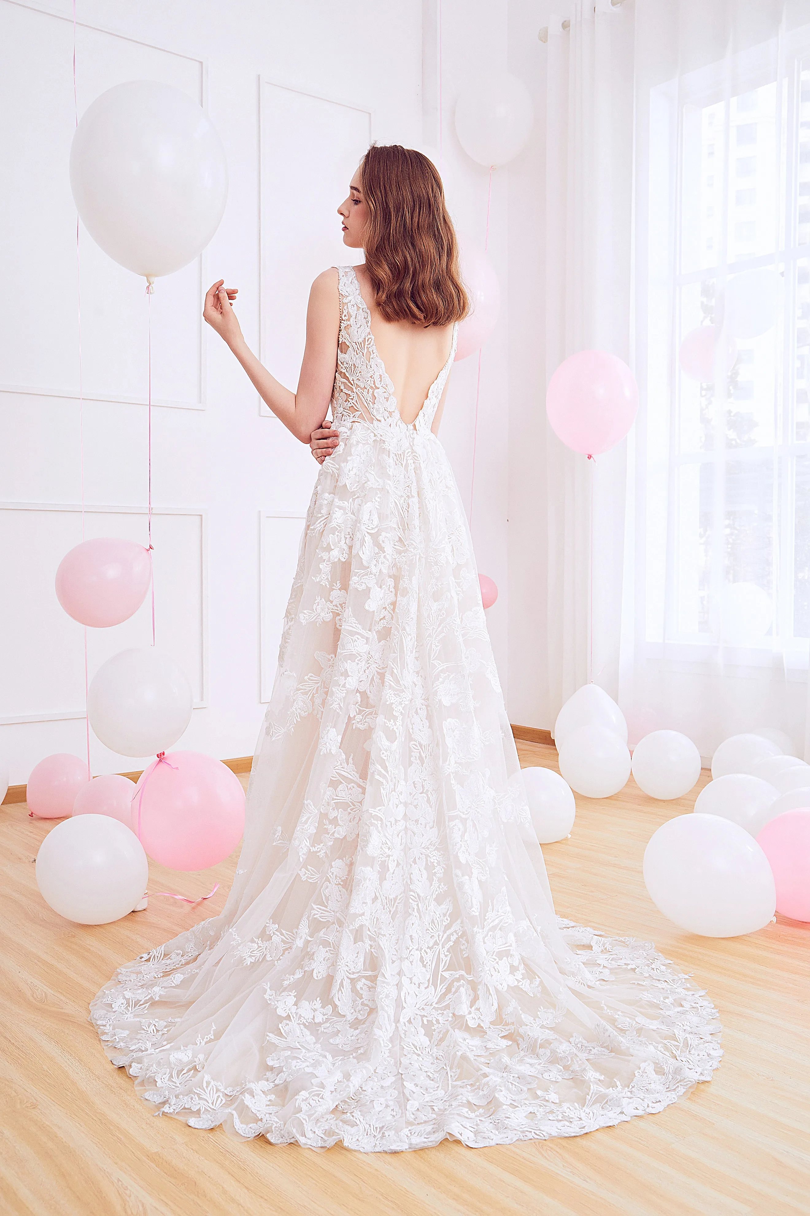 Klaire - Selena Huan Venice Fosted Embroidery Lace illusive A-line gown