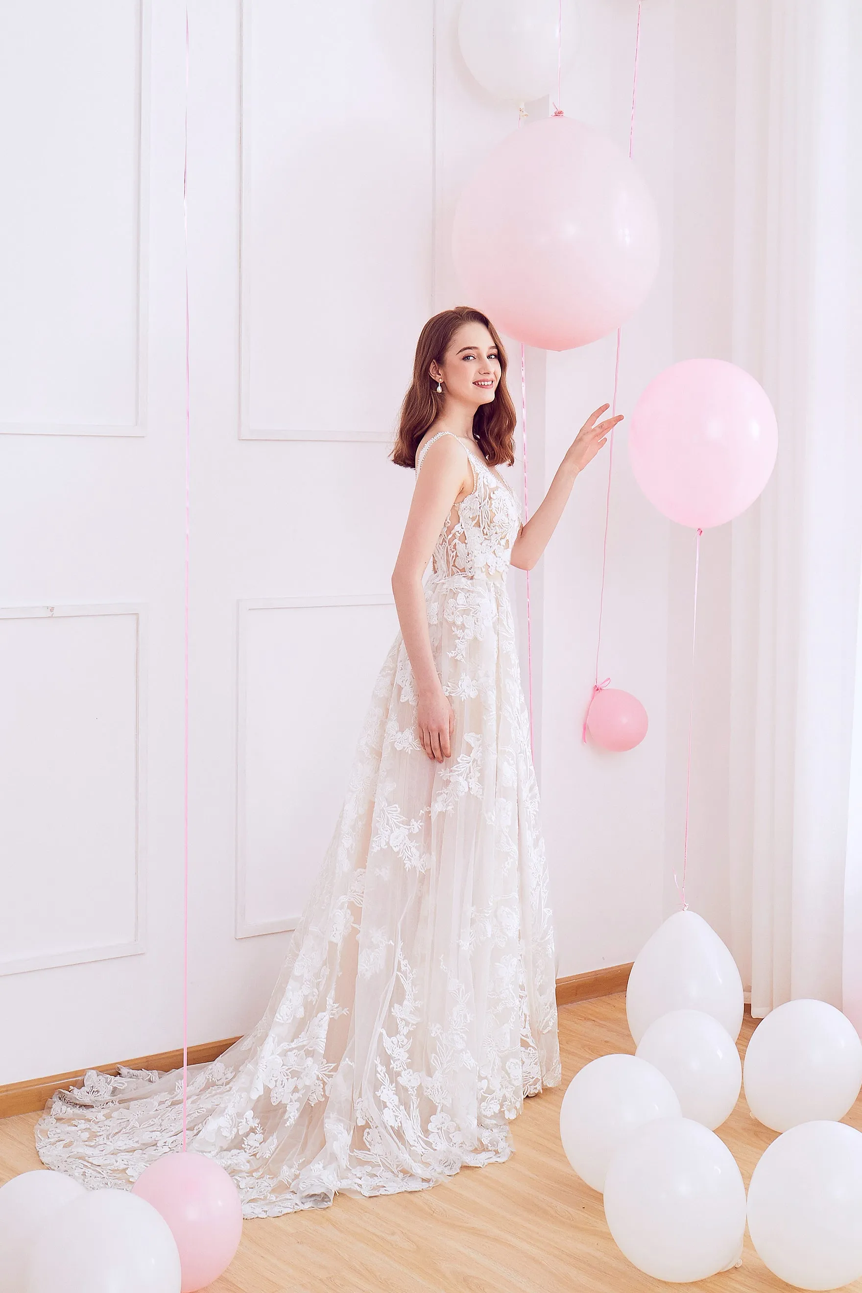 Klaire - Selena Huan Venice Fosted Embroidery Lace illusive A-line gown