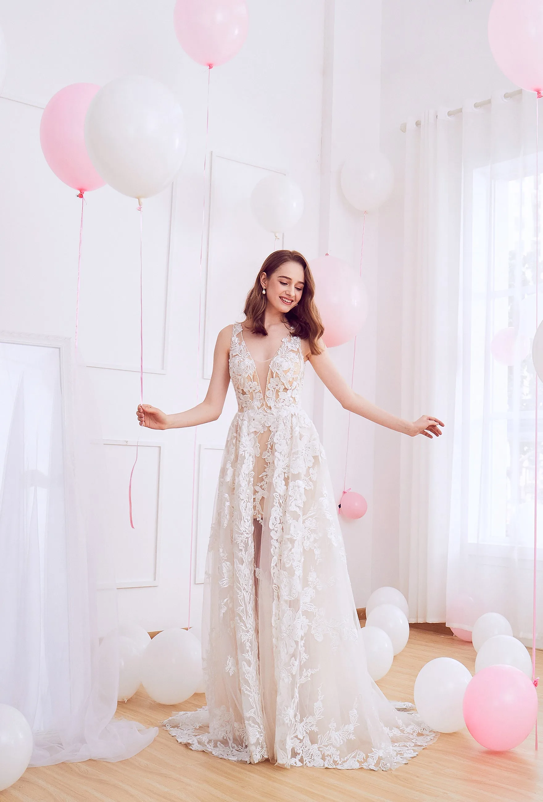 Klaire - Selena Huan Venice Fosted Embroidery Lace illusive A-line gown