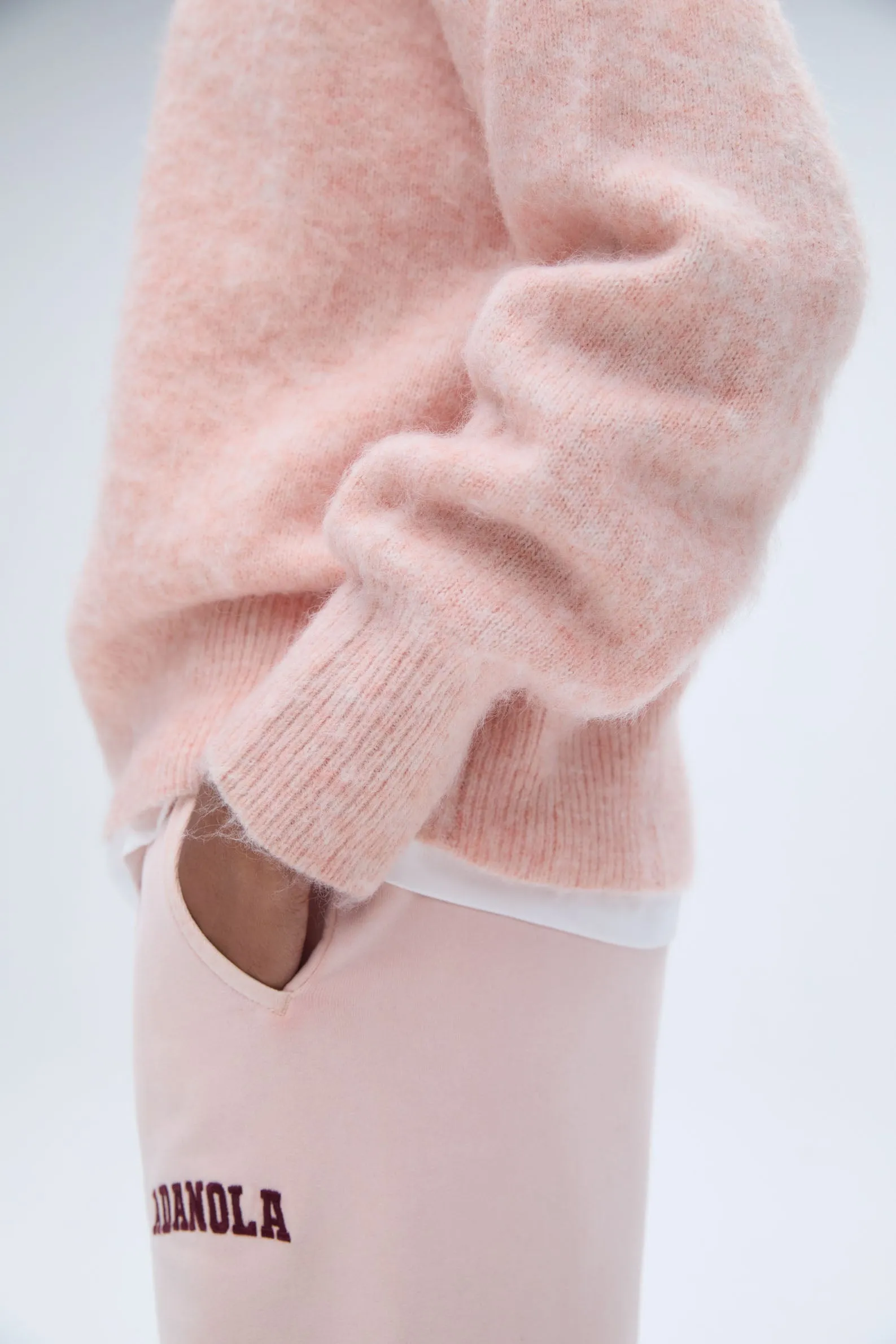 Knit Crew Neck Sweatshirt - Blush Pink