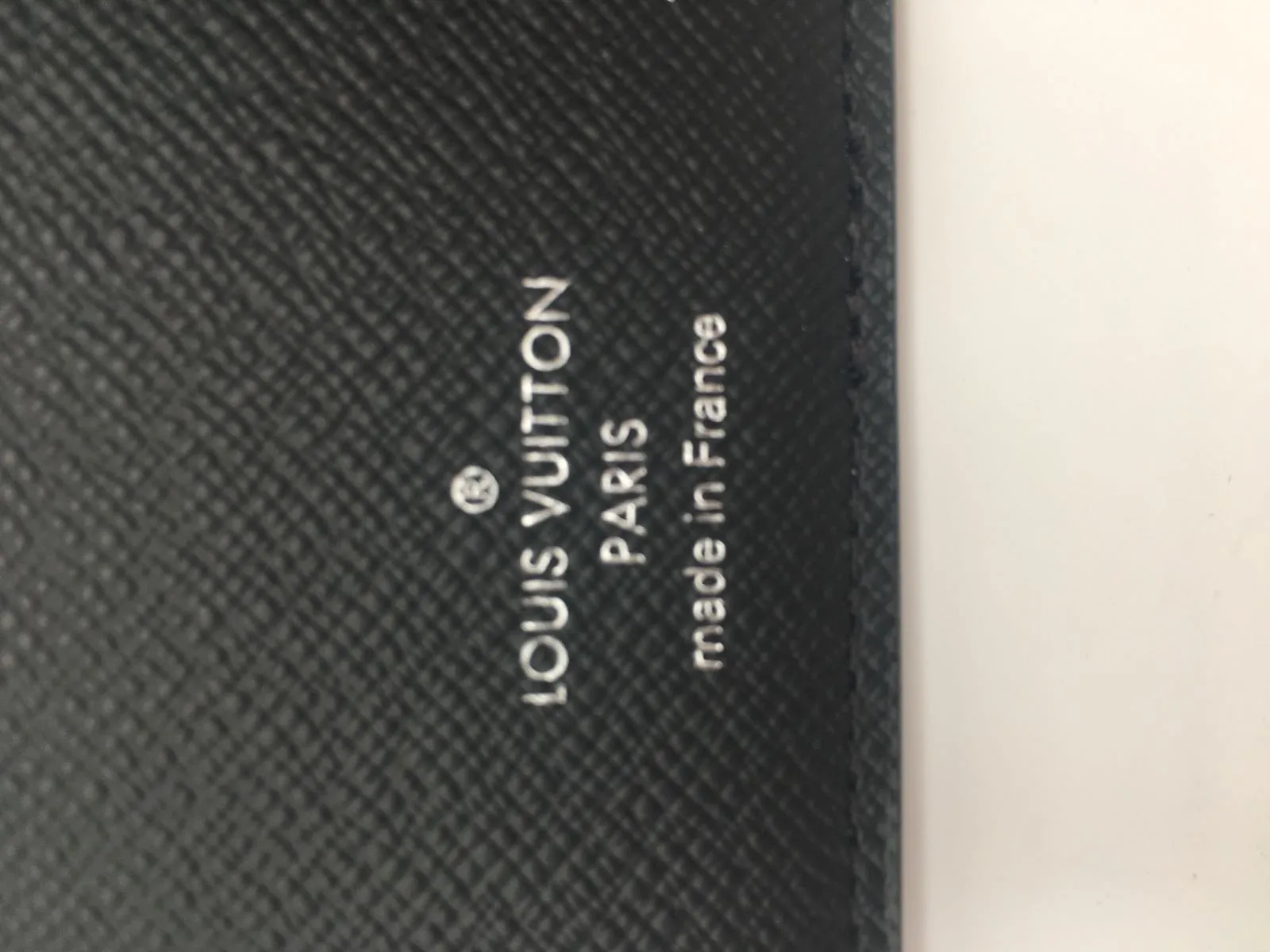 Louis Vuitton | Multiple Wallet Split Monogram | M63025