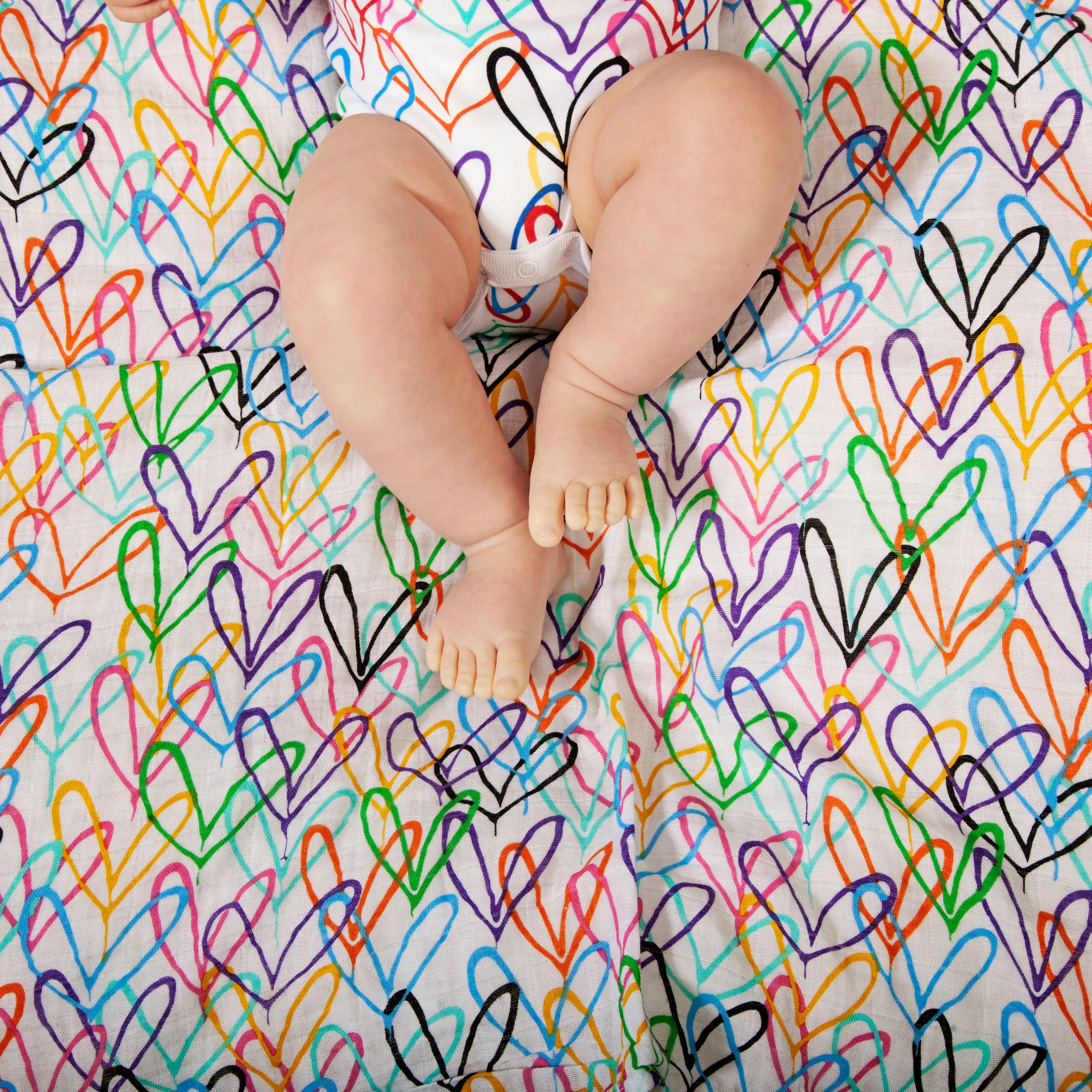#Lovewall organic muslin baby swaddling shawl - James Goldcrown x From Babies with Love