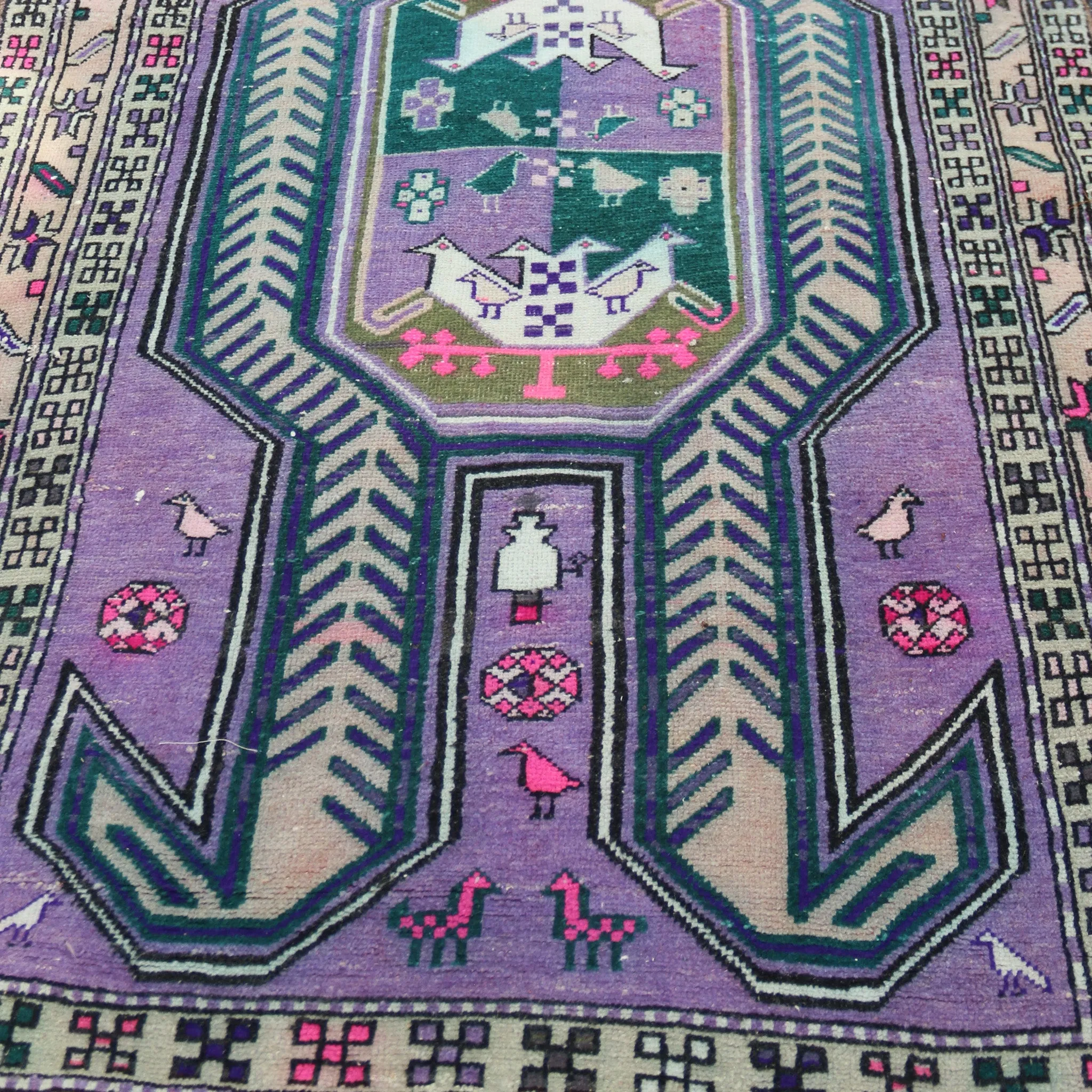 MA18 Handwoven Vintage Rug 3’8x10’7