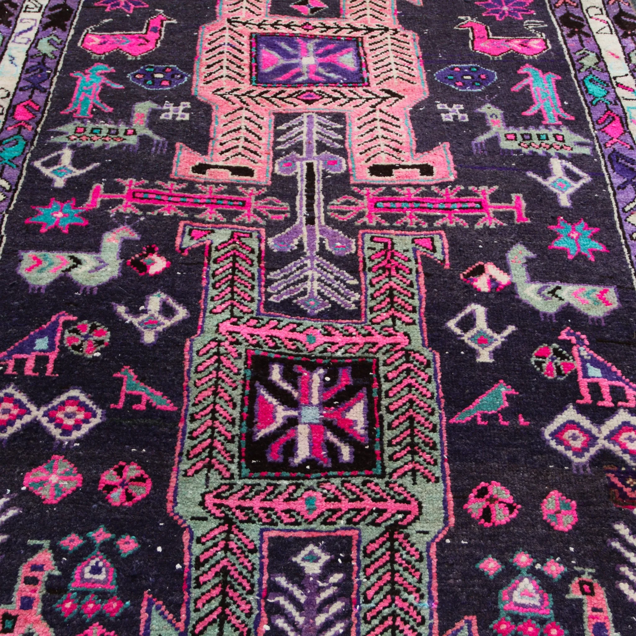 MA54 Handwoven Vintage Rug 3'7x9'10