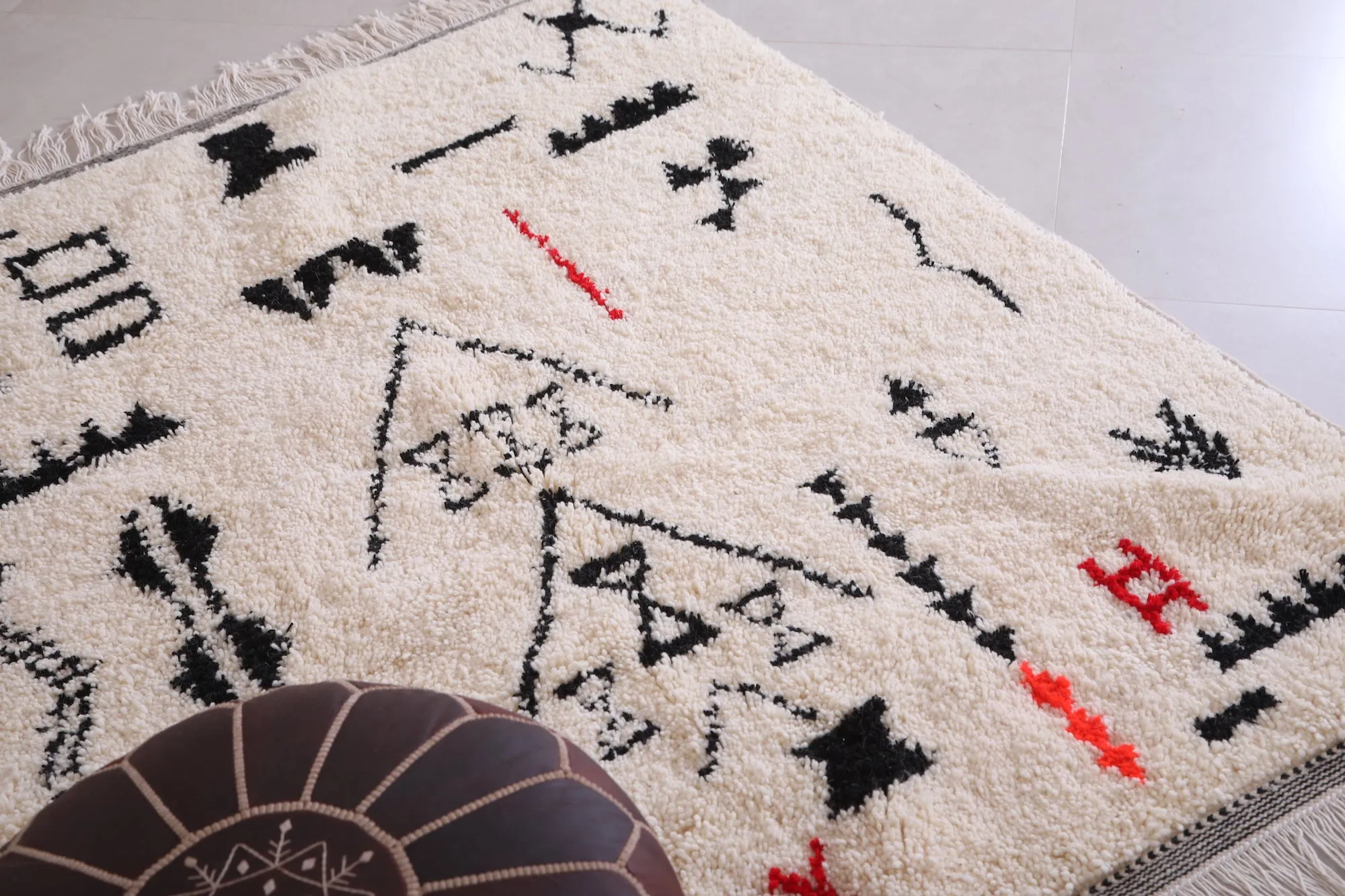 Moroccan Berber Hand Woven Rug - Wool Azilal Rug - Custom Rug