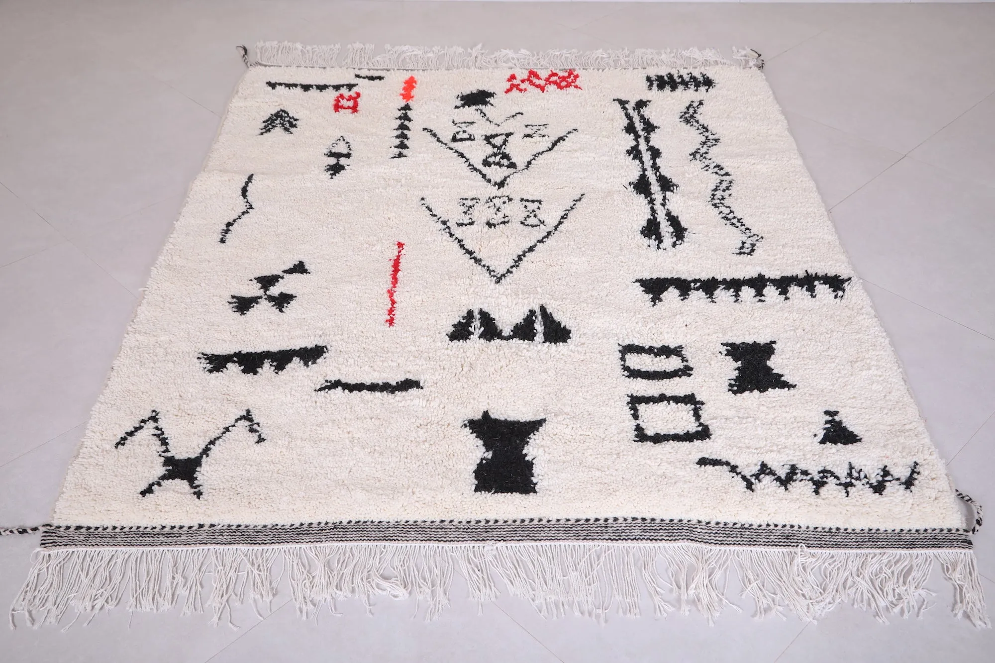 Moroccan Berber Hand Woven Rug - Wool Azilal Rug - Custom Rug