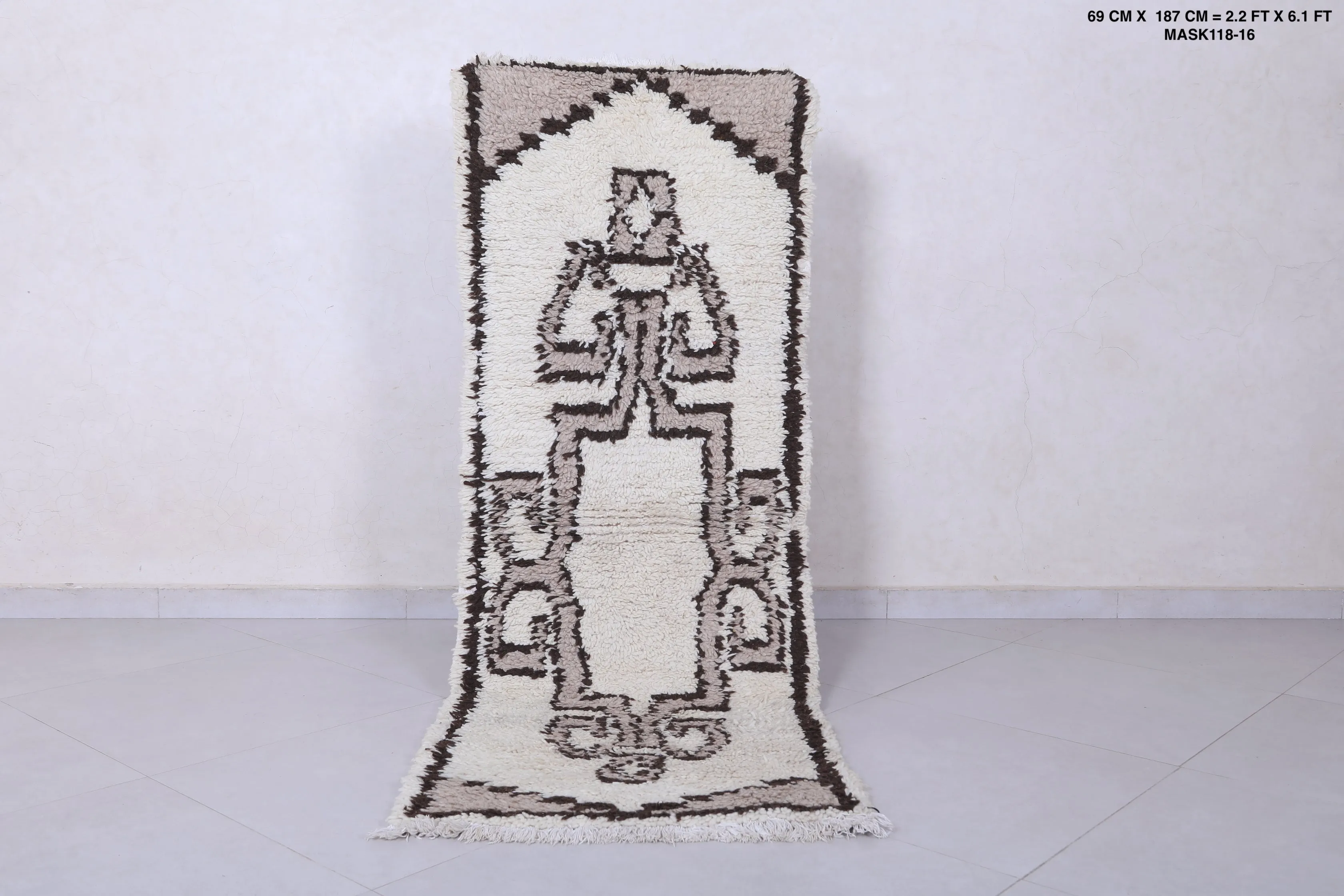 Moroccan Berber Rug – Classic Brown & Cream Tribal Design 2.2 x 6.1 ft
