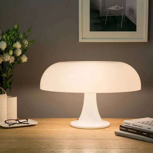 Nesso Table Lamp by Giancarlo Mattioli for Artemide