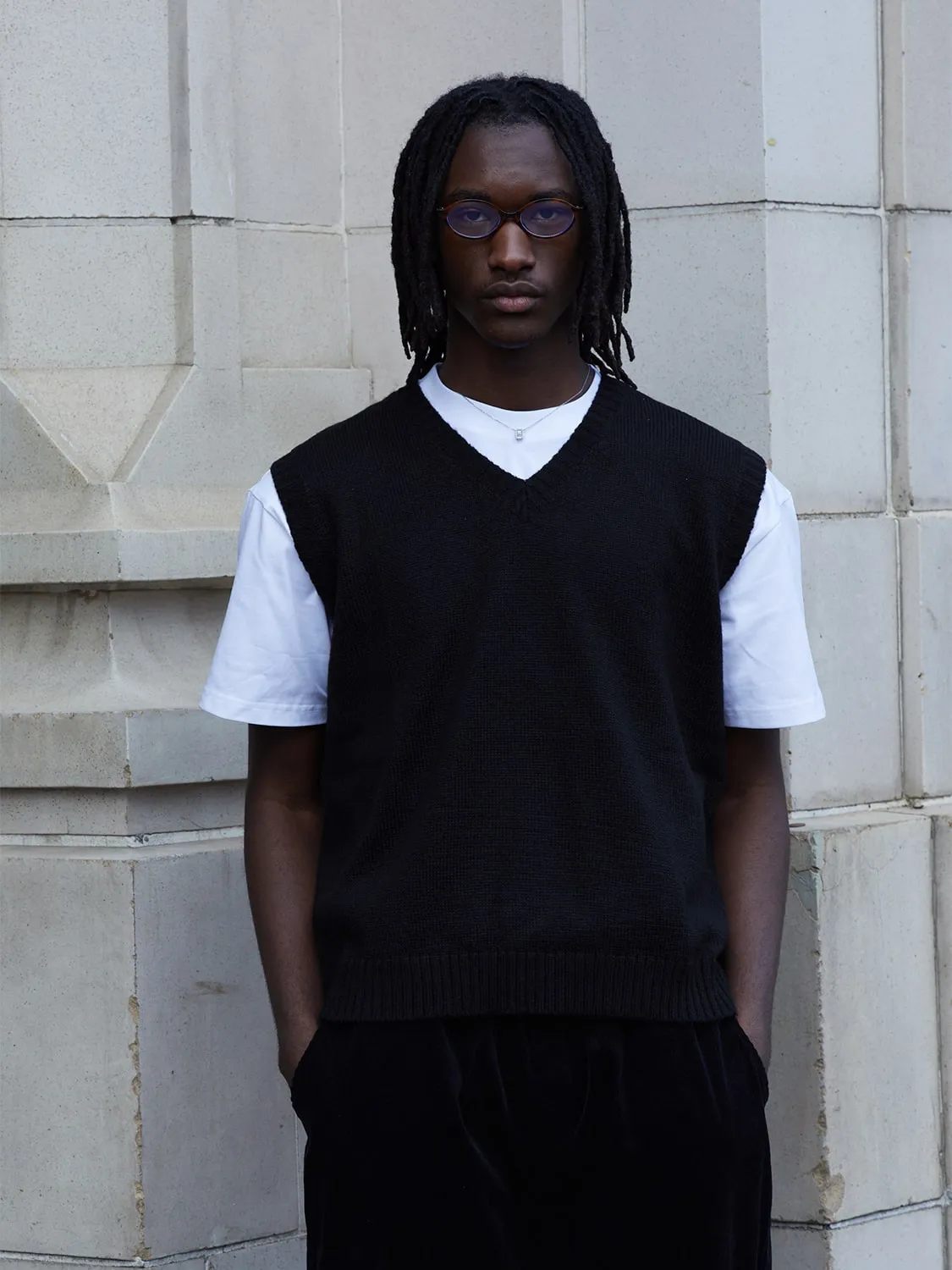 Olsen Sweater Vest Black