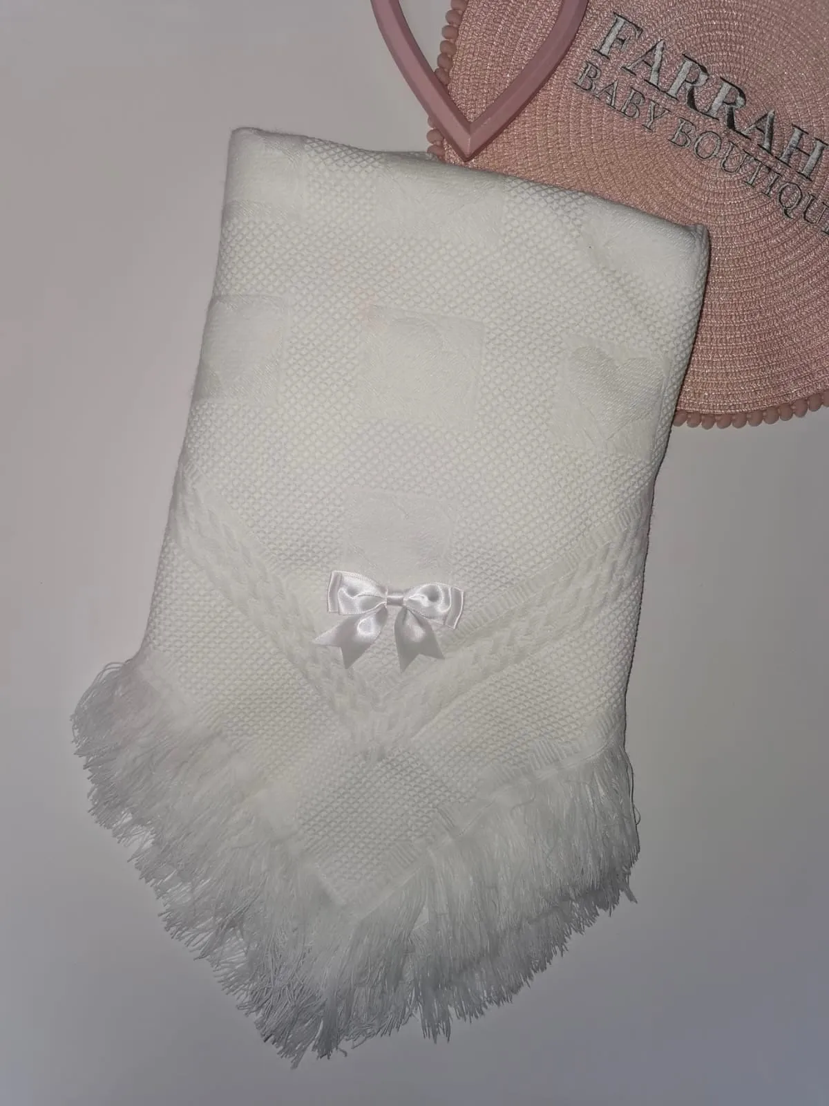 Personalised Traditional Shawl - First name & Bow