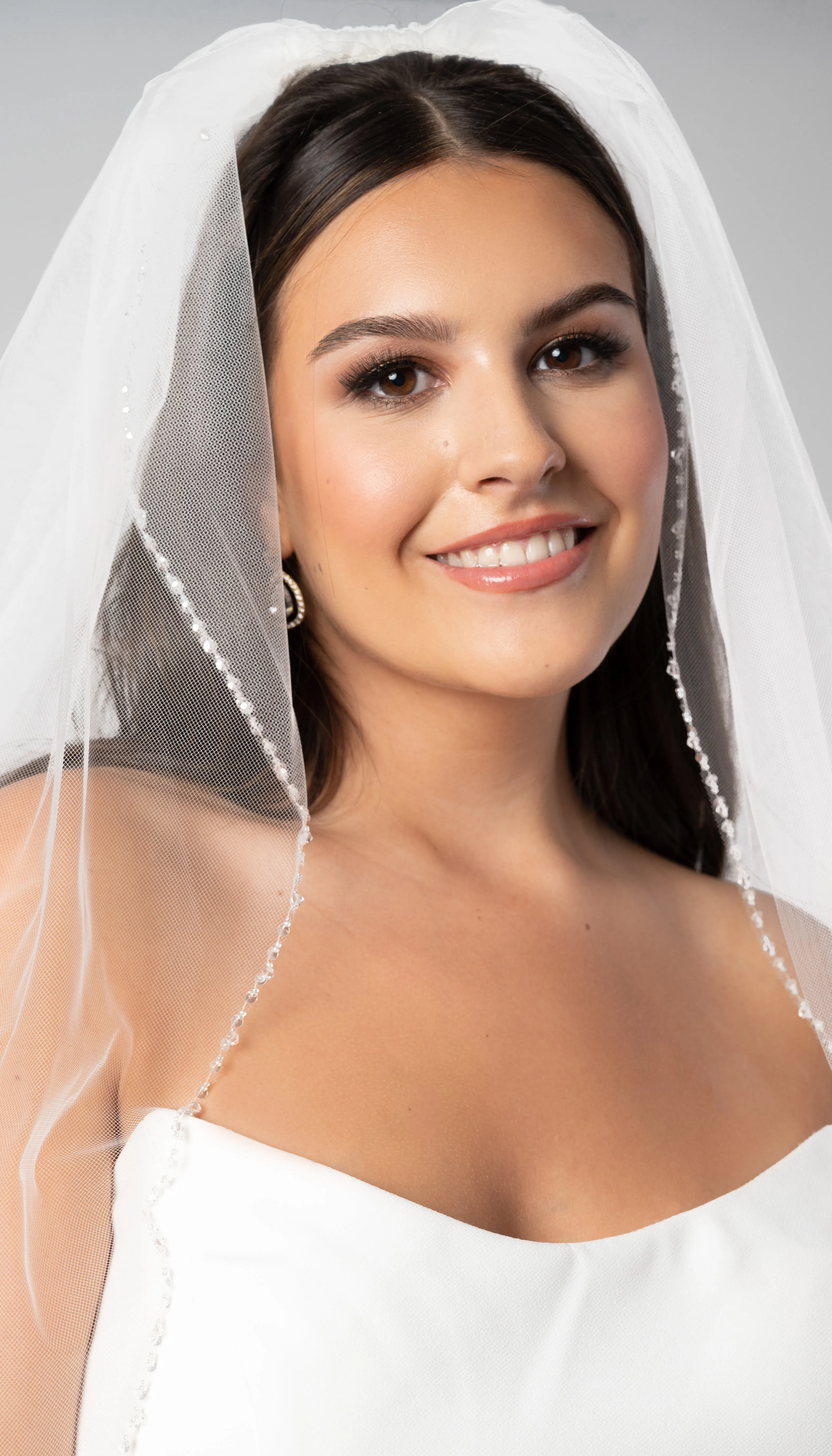 Roycebridal Kennedy Blue Ella Crystal Edge Veil