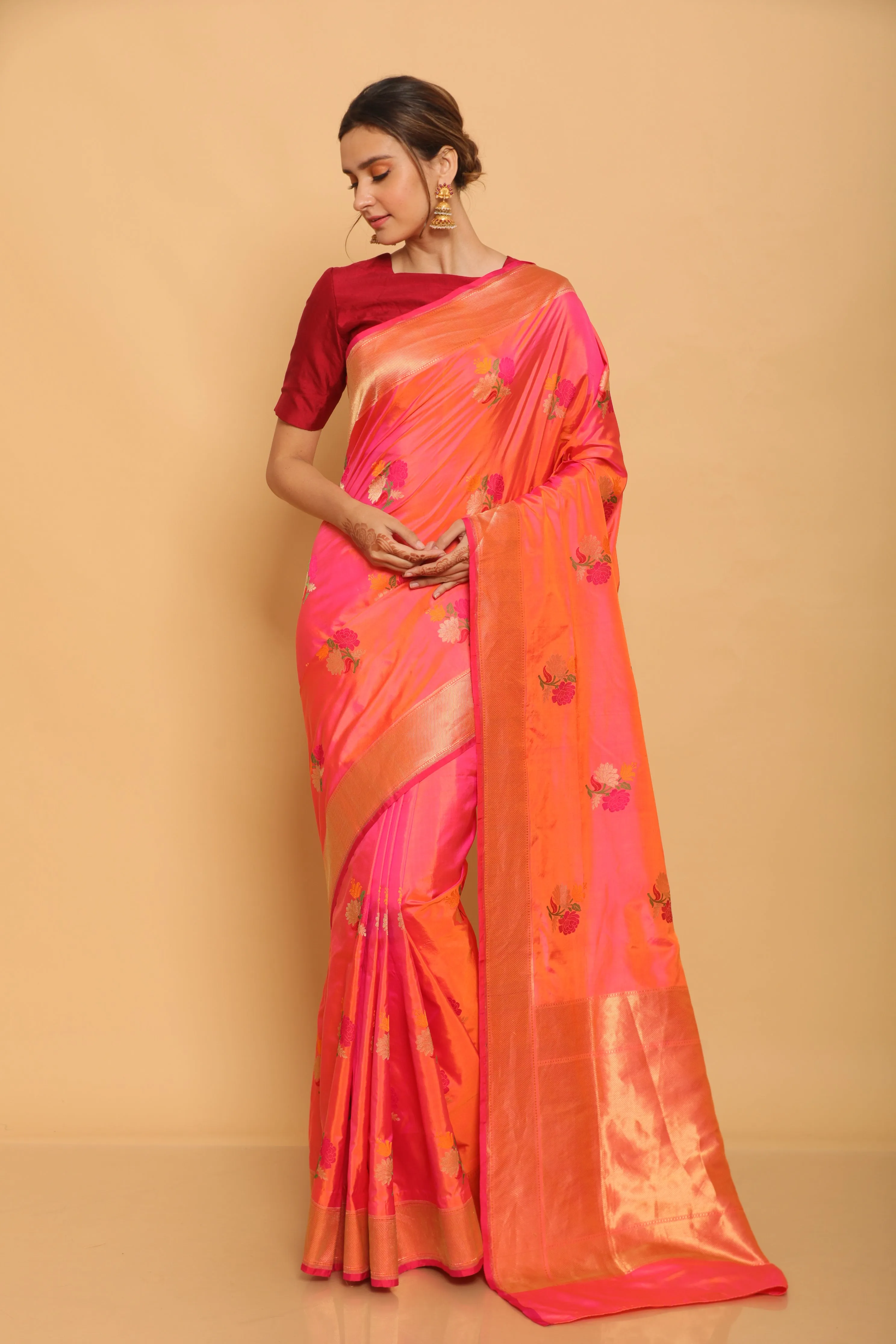 Short Color Karwa Benarasi Silk Saree