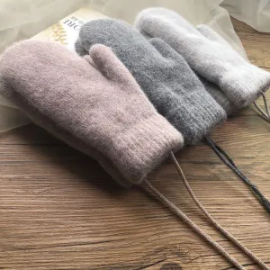String Mittens