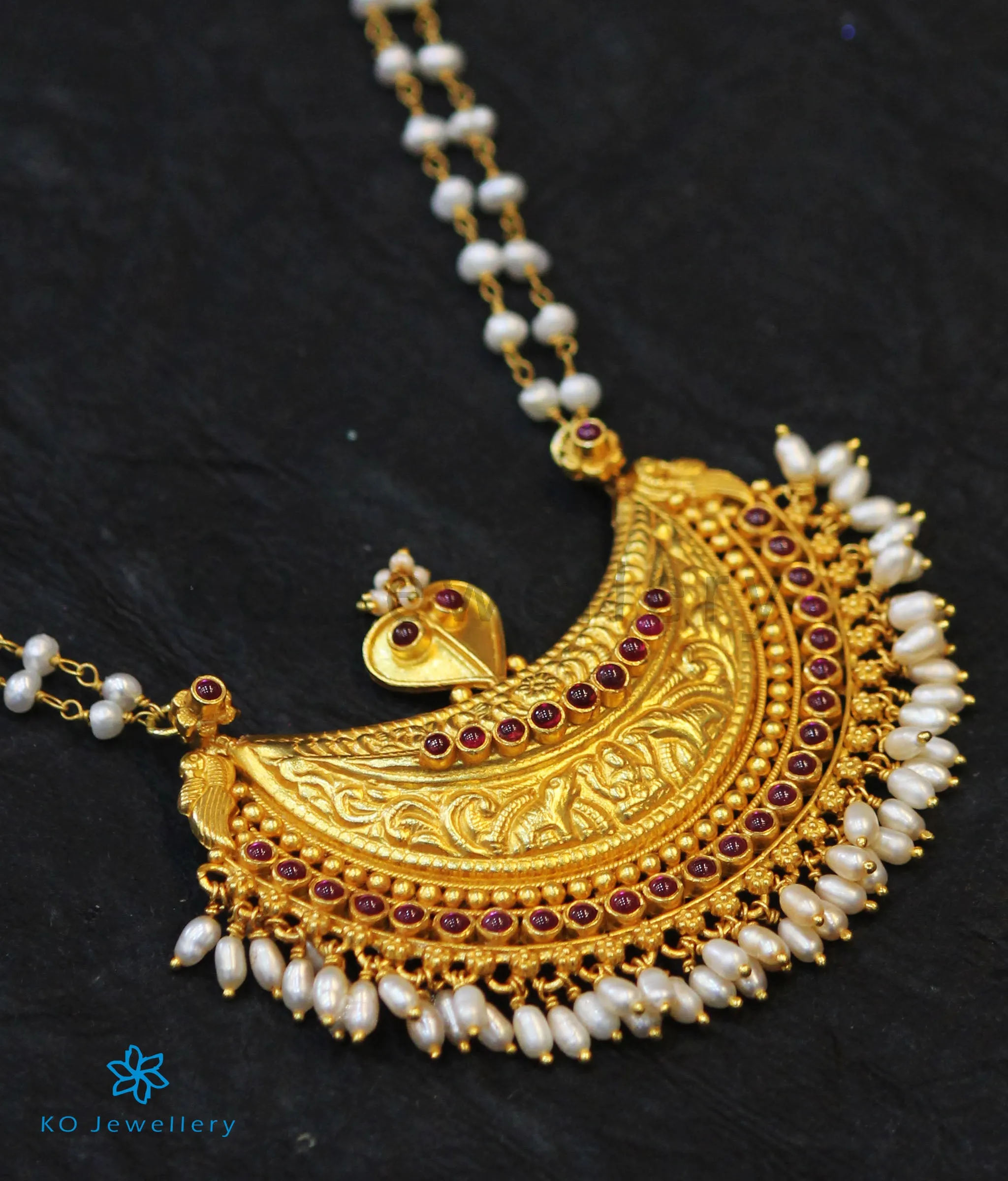 The Amodini Kodava Kokkethathi Silver Necklace (Pearl)