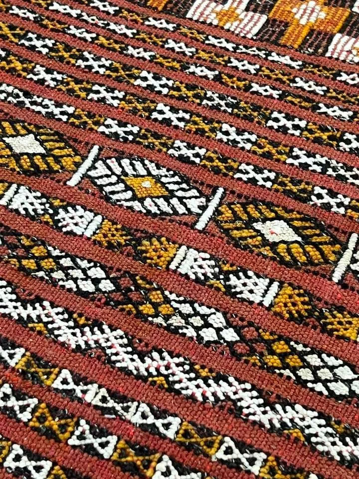 Vintage Moroccan area rug from Zamour, Wool and Thread, 7.09ft x 3.94ft or 216cm x 120cm