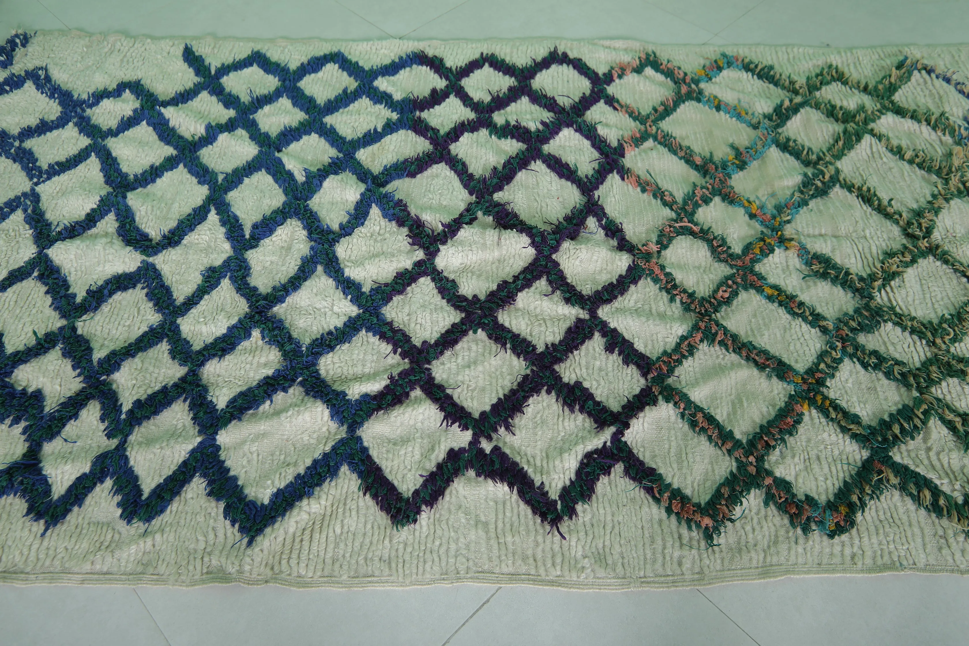 Vintage Runner Rug 4.5 x 9.8 Feet - Handmade Moroccan Wool Carpet