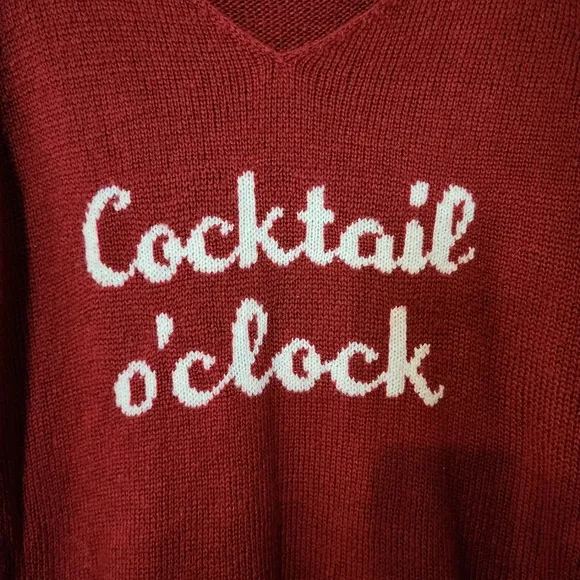 Wooden Ships Cocktail O'Clock V-Neck Lightweight in Maroon