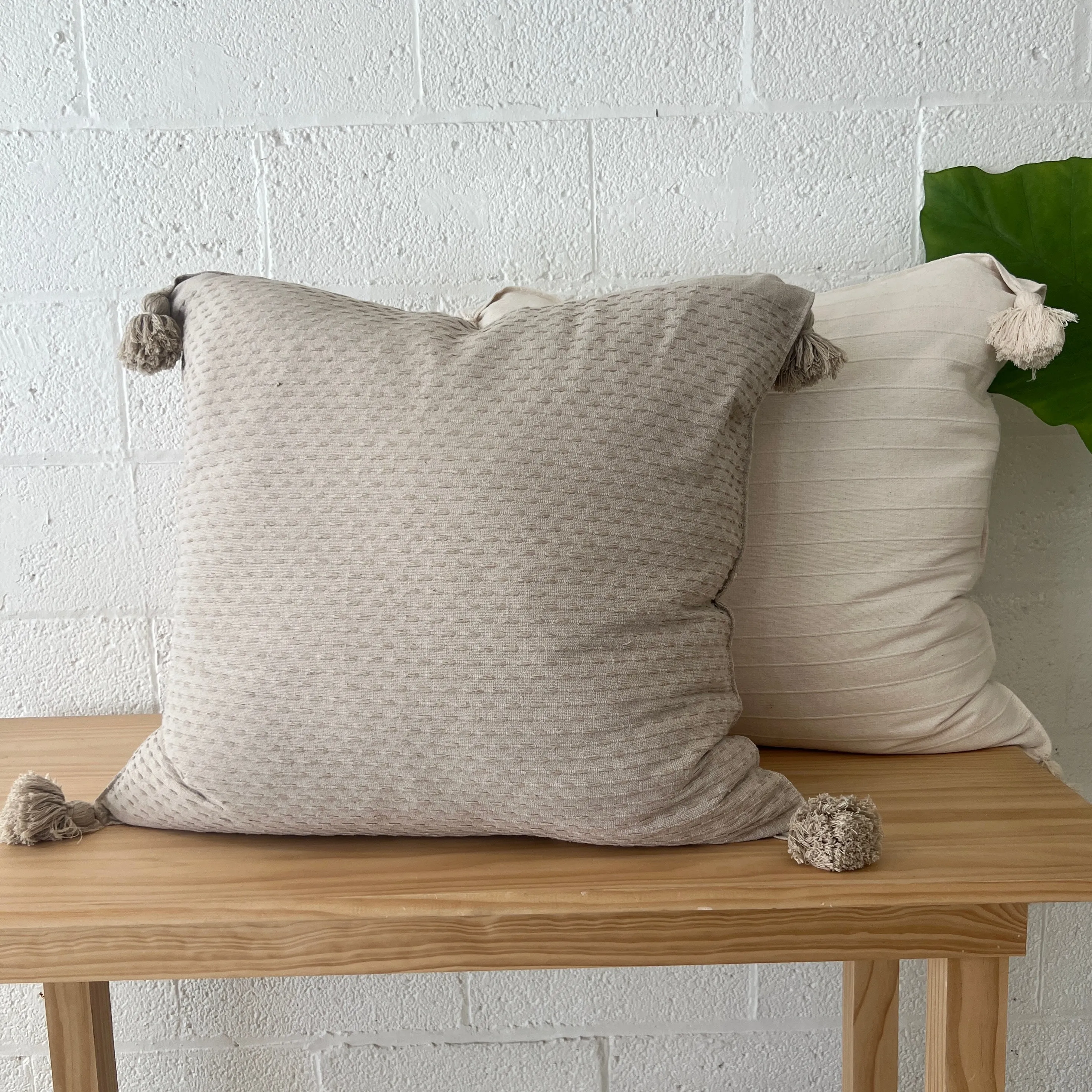 XL Cotton Tassel Pillow № 2